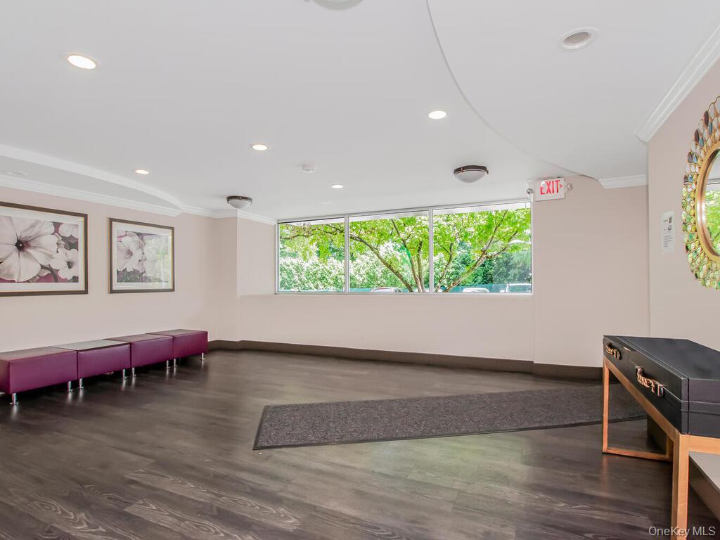 1 Balint Drive # 661, Yonkers, NY 10710