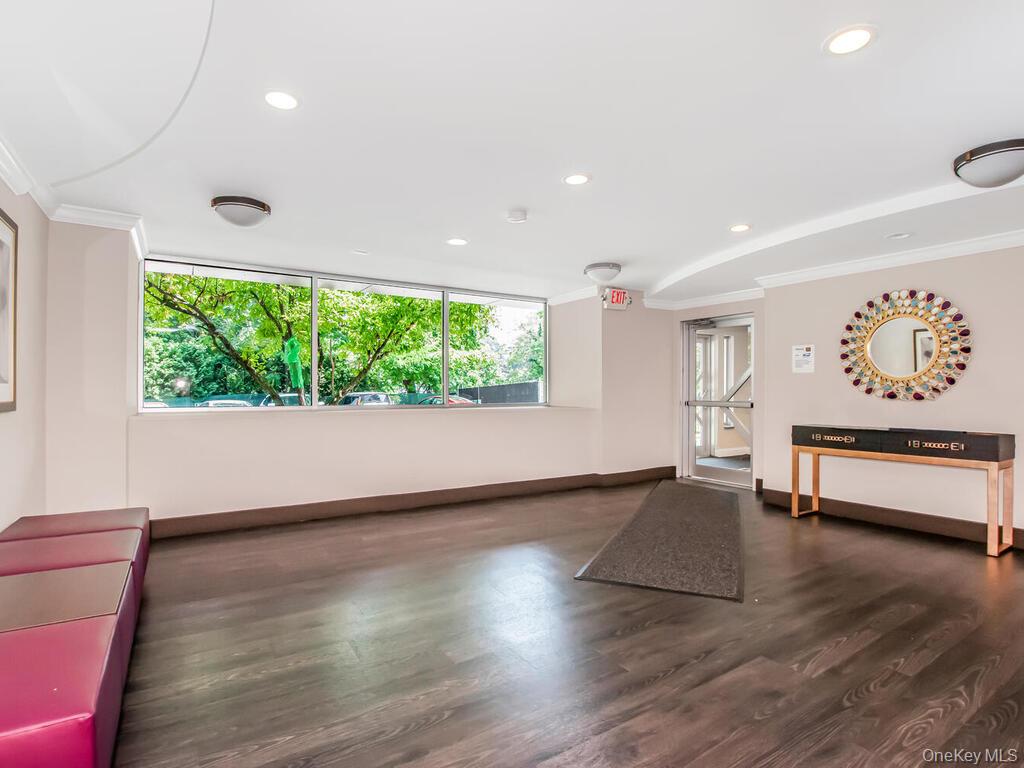 1 Balint Drive # 661, Yonkers, NY 10710