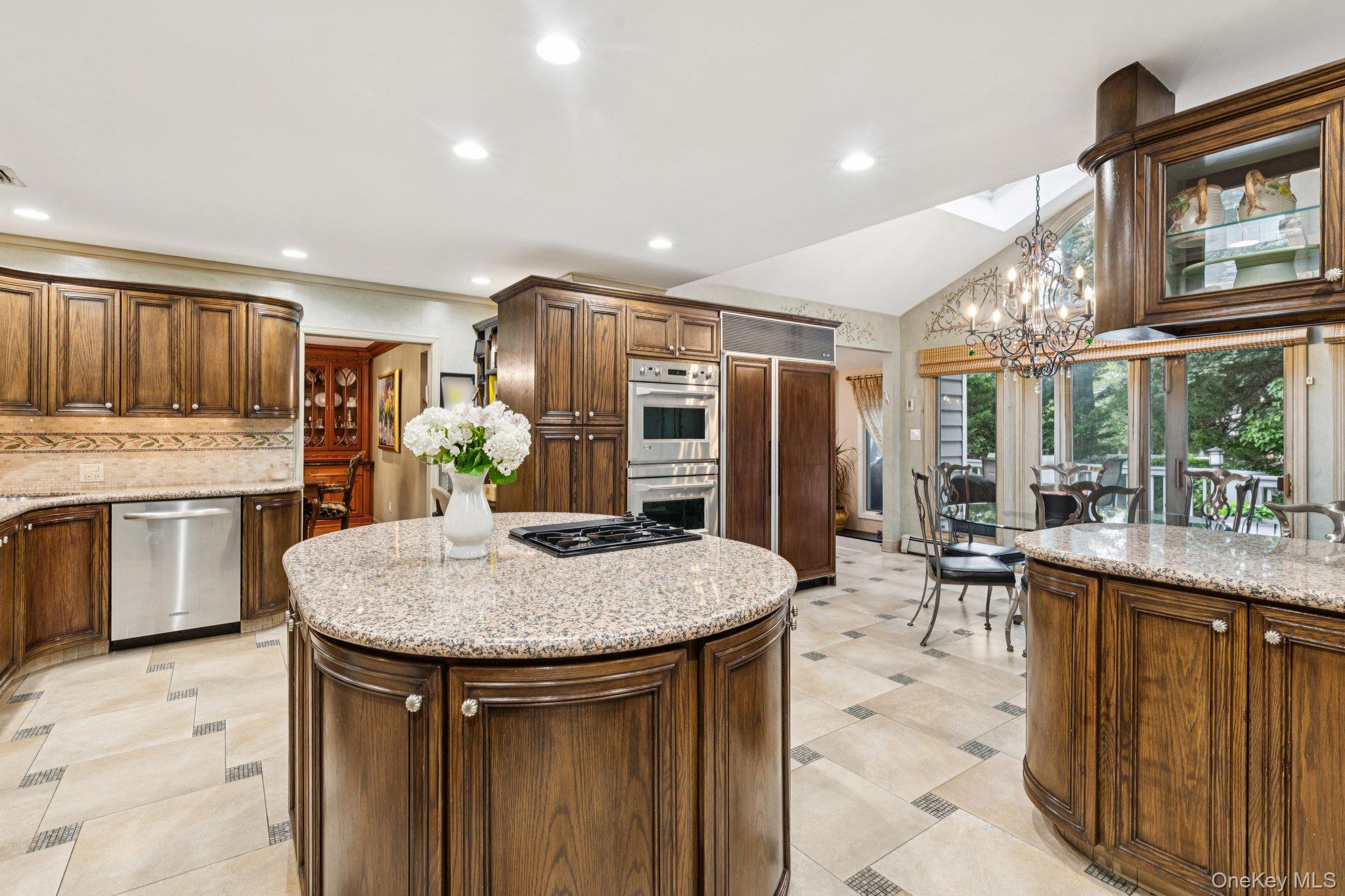 581 Leheigh Lane, Woodmere, NY 11598