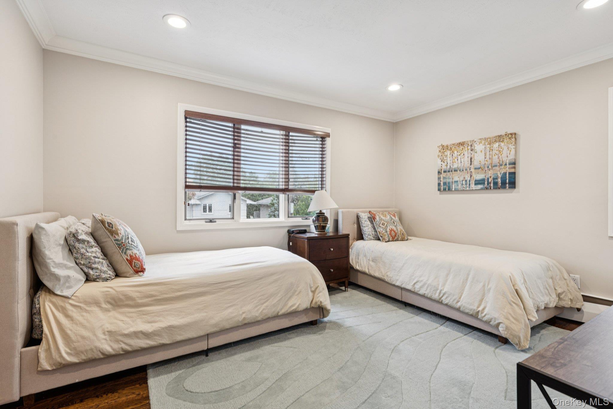 581 Leheigh Lane, Woodmere, NY 11598