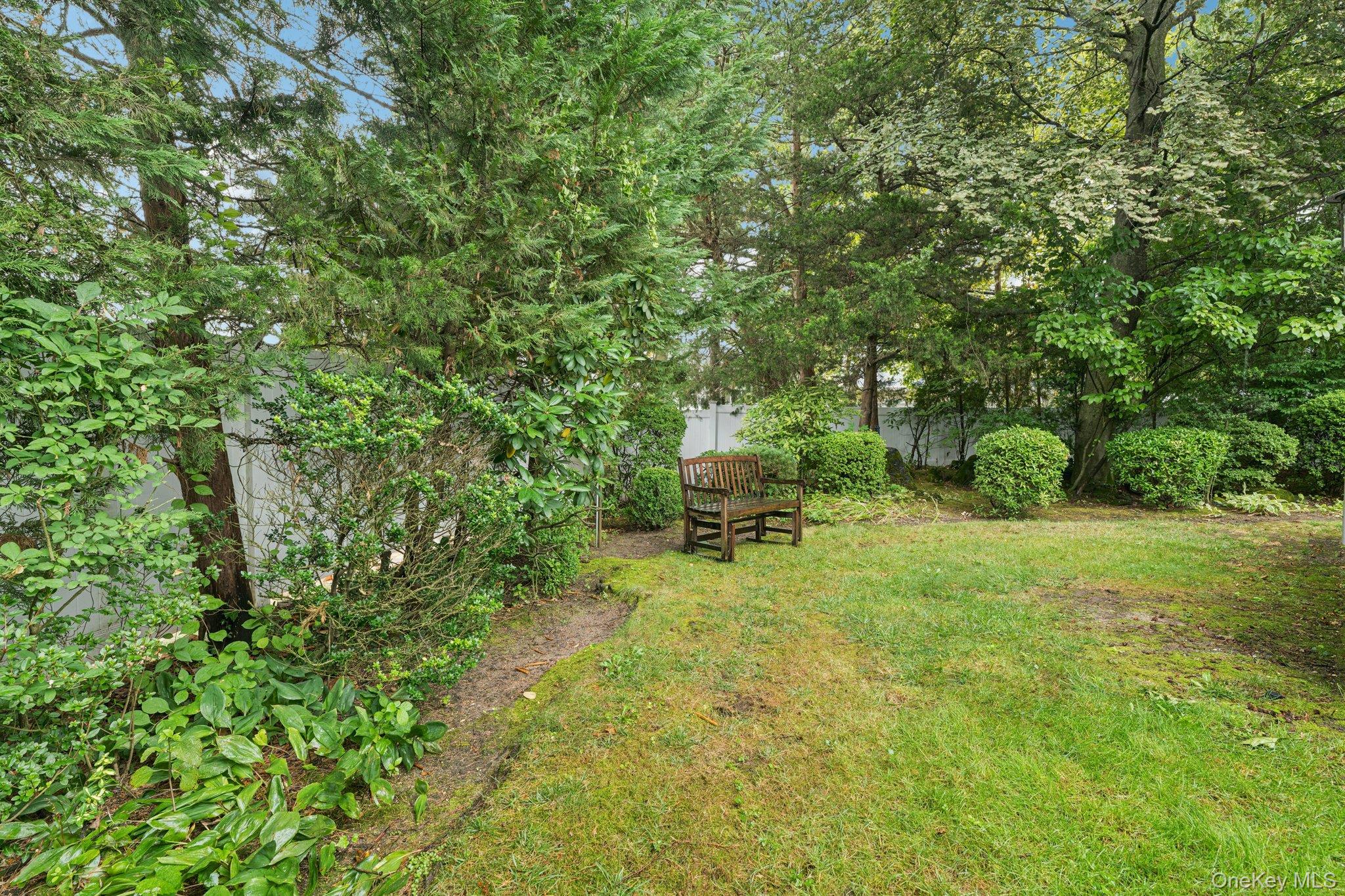 581 Leheigh Lane, Woodmere, NY 11598