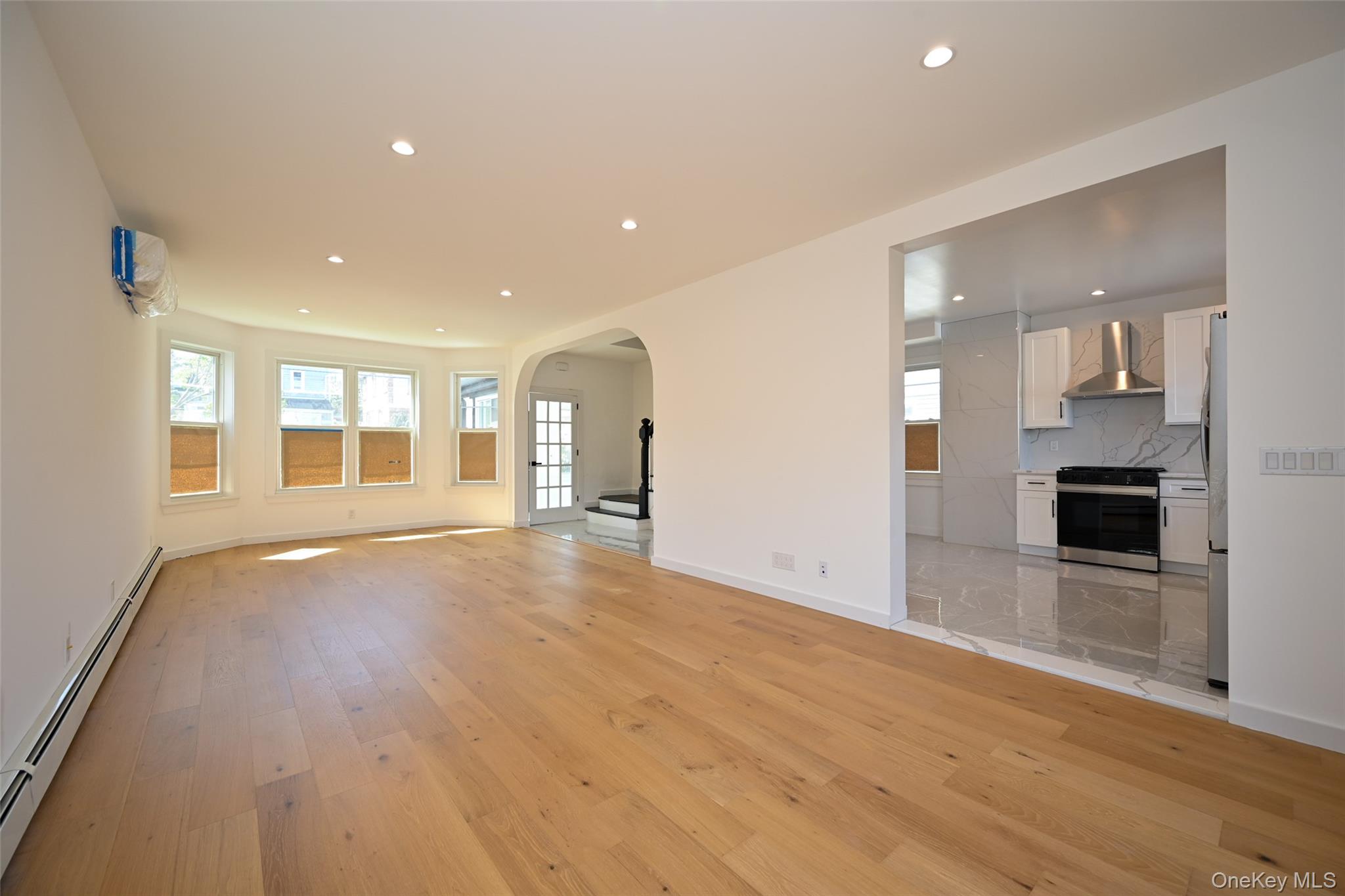 15425 13th Avenue, Whitestone, NY 11357