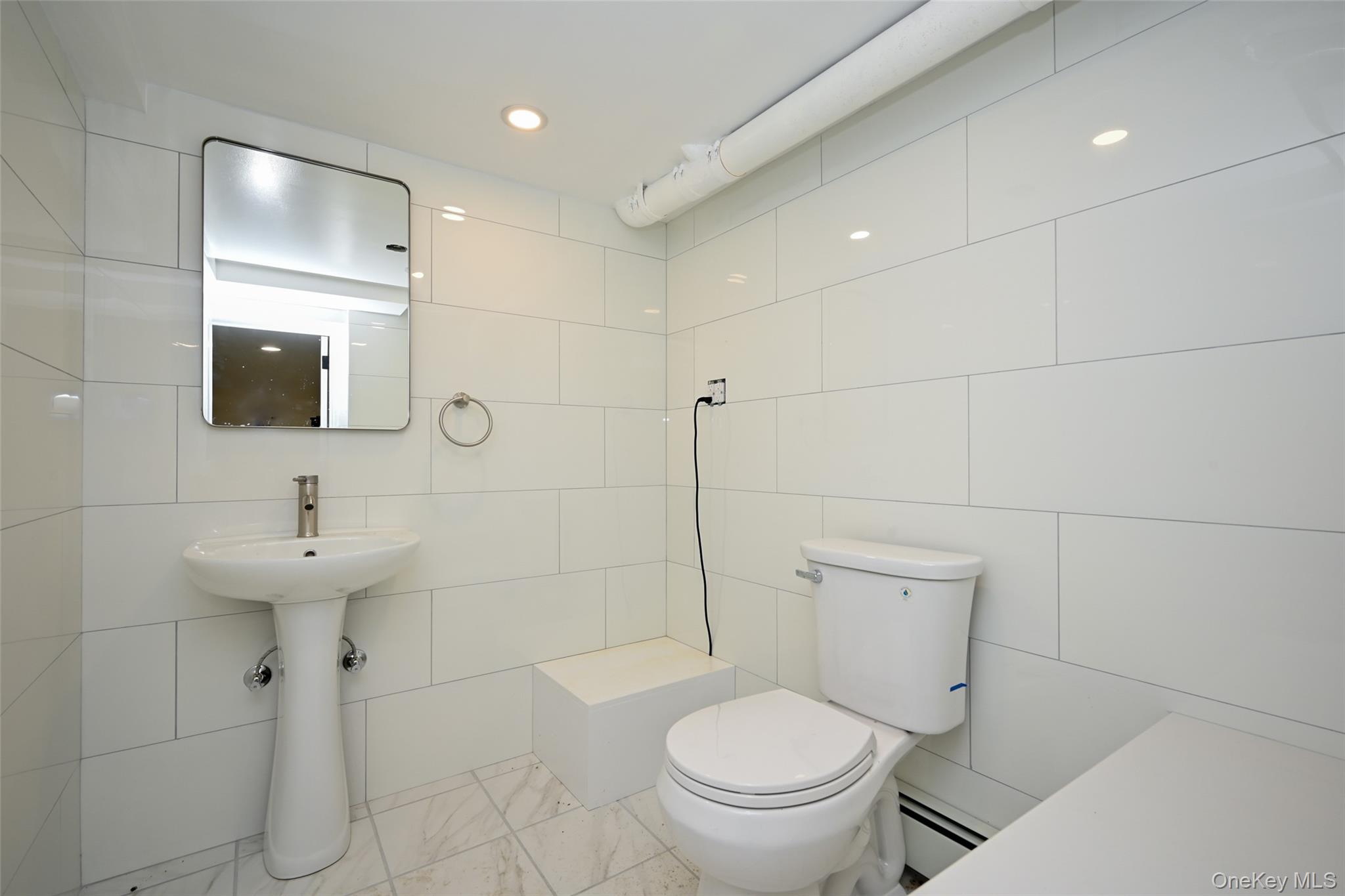 15425 13th Avenue, Whitestone, NY 11357