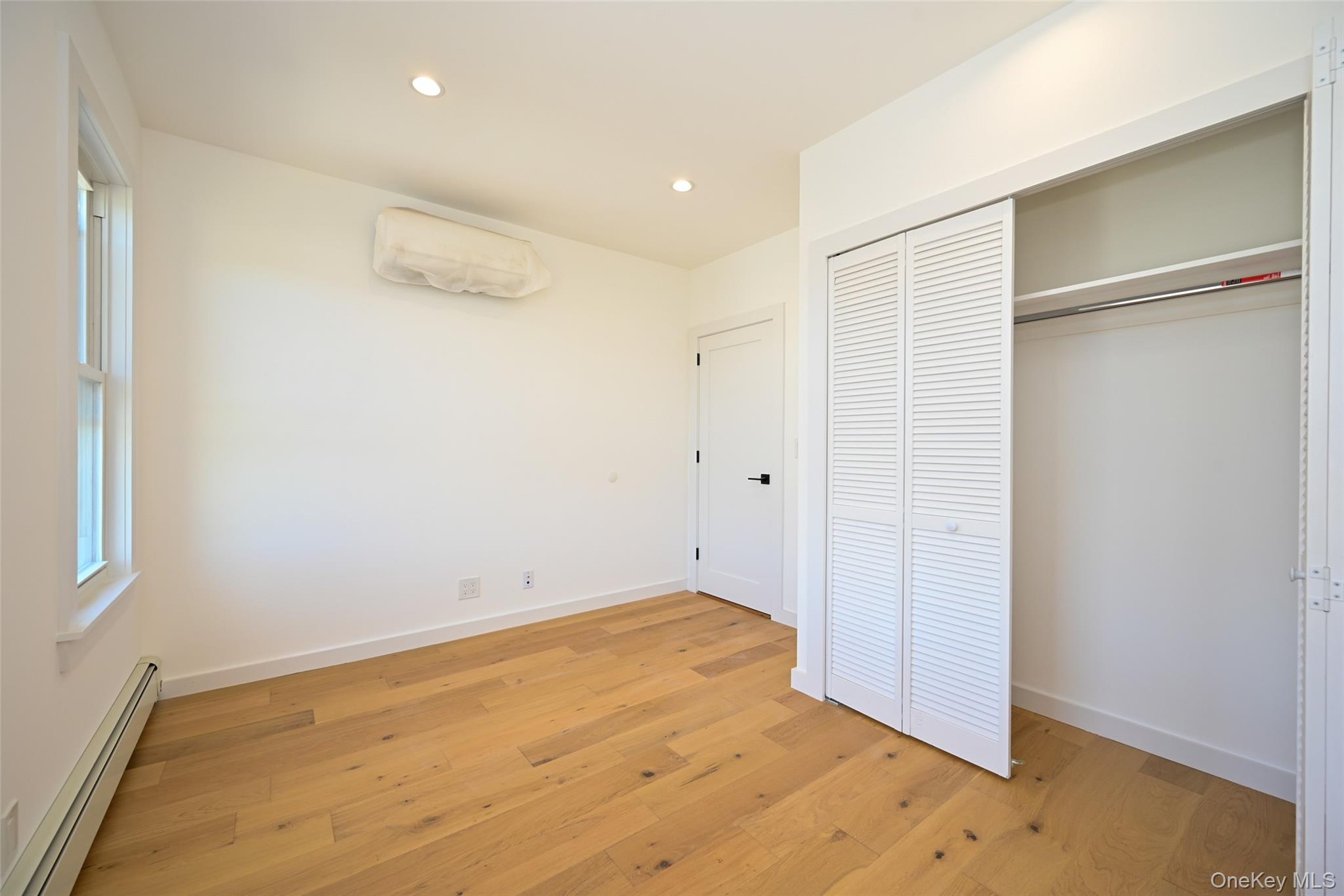 15425 13th Avenue, Whitestone, NY 11357