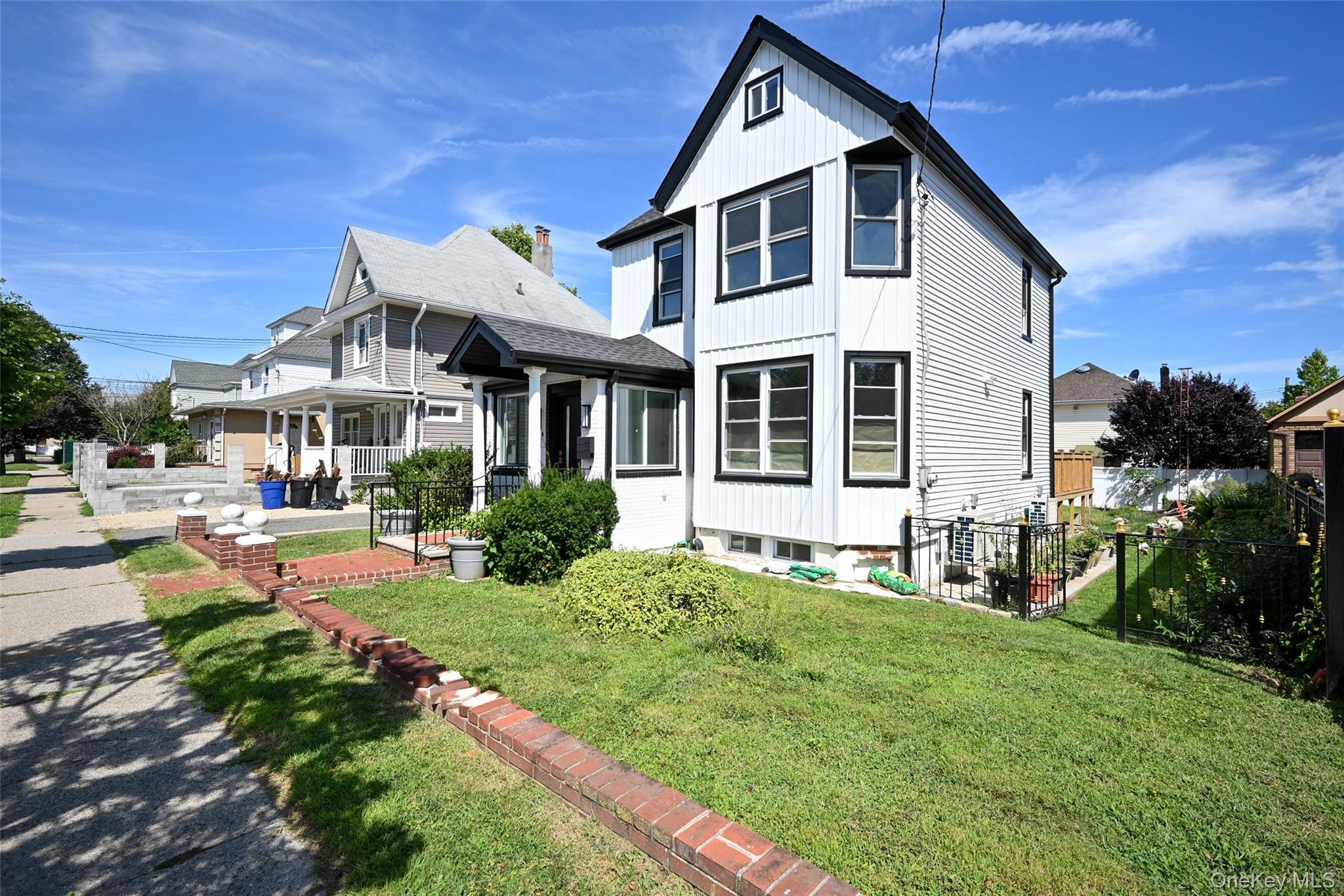 15425 13th Avenue, Whitestone, NY 11357