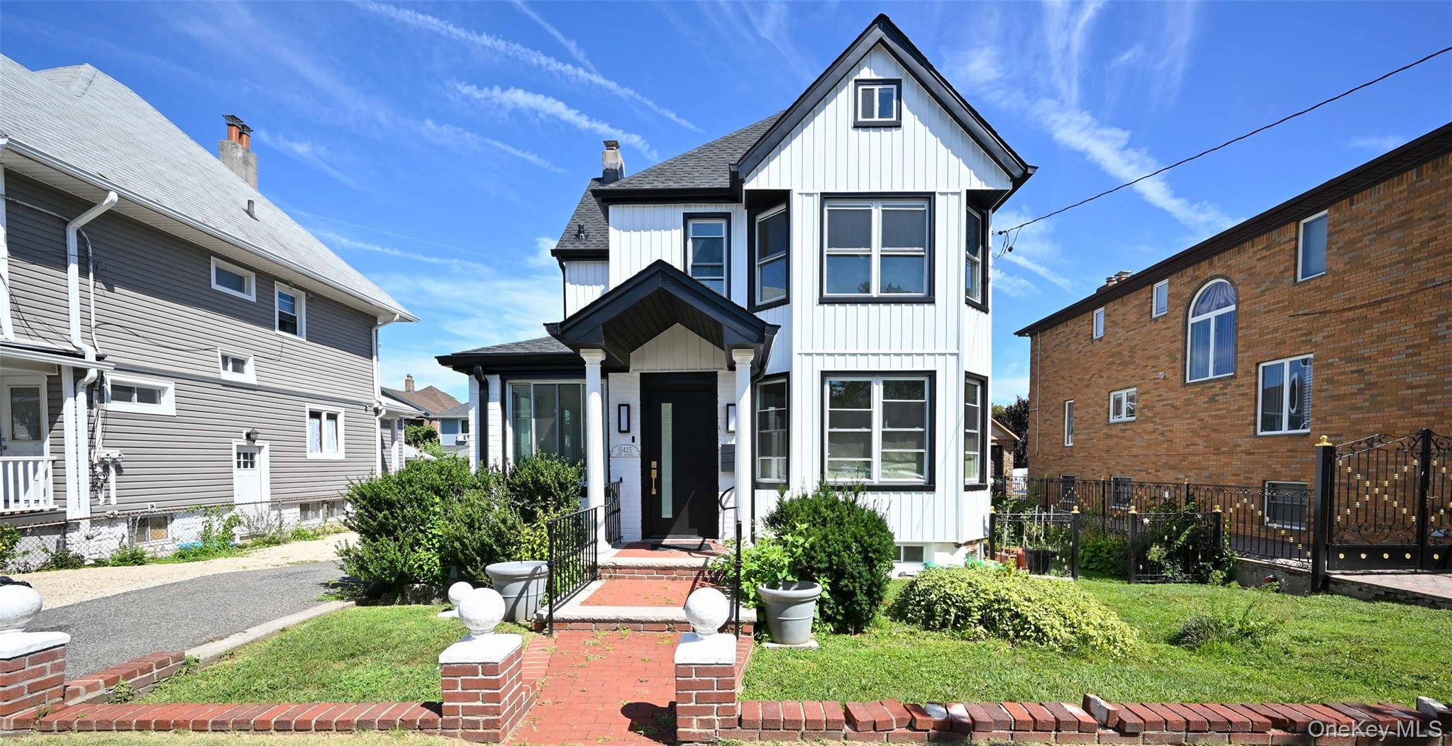 15425 13th Avenue, Whitestone, NY 11357