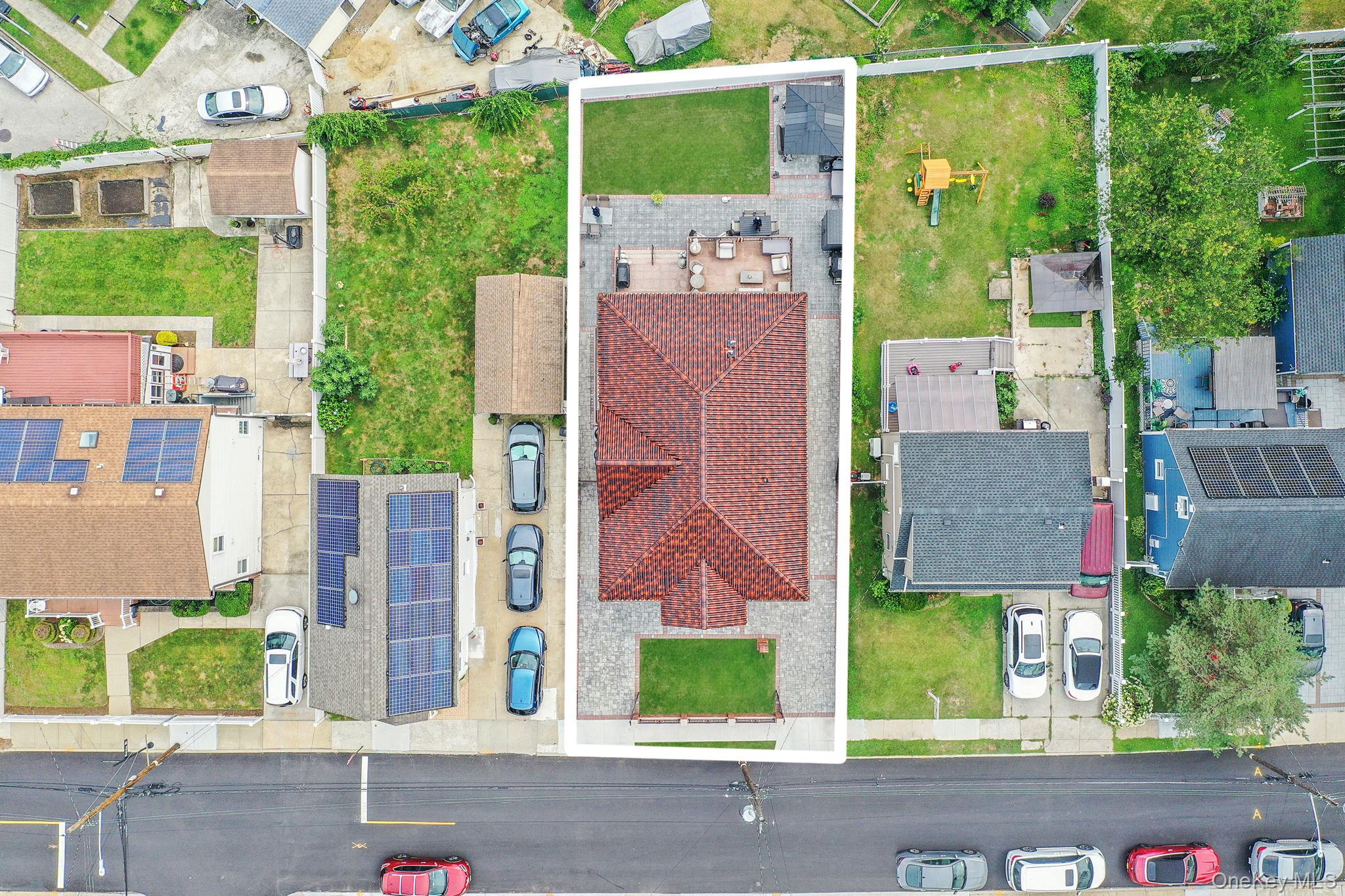 183 Arthur Avenue, Floral Park, NY 11001