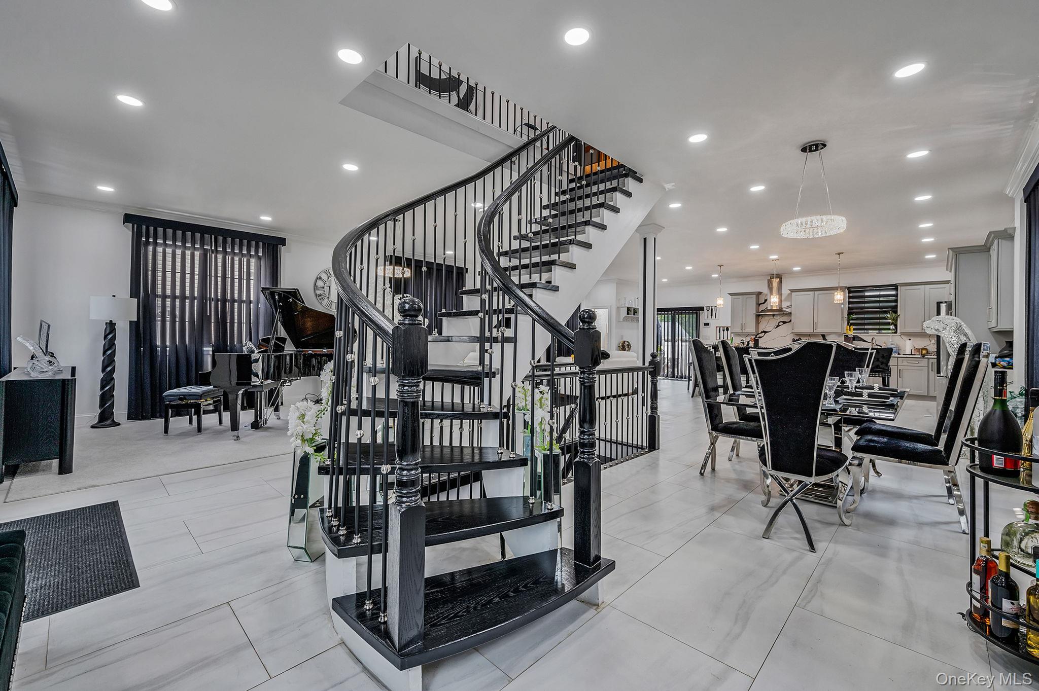 183 Arthur Avenue, Floral Park, NY 11001