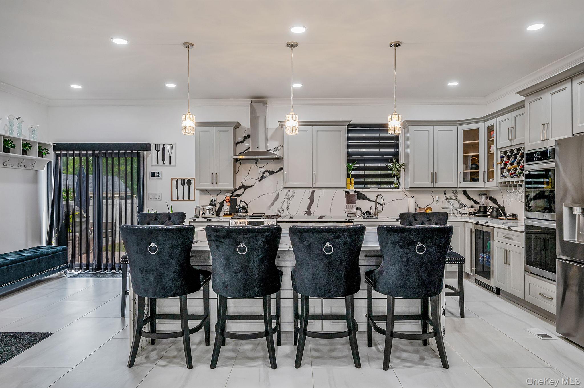 183 Arthur Avenue, Floral Park, NY 11001