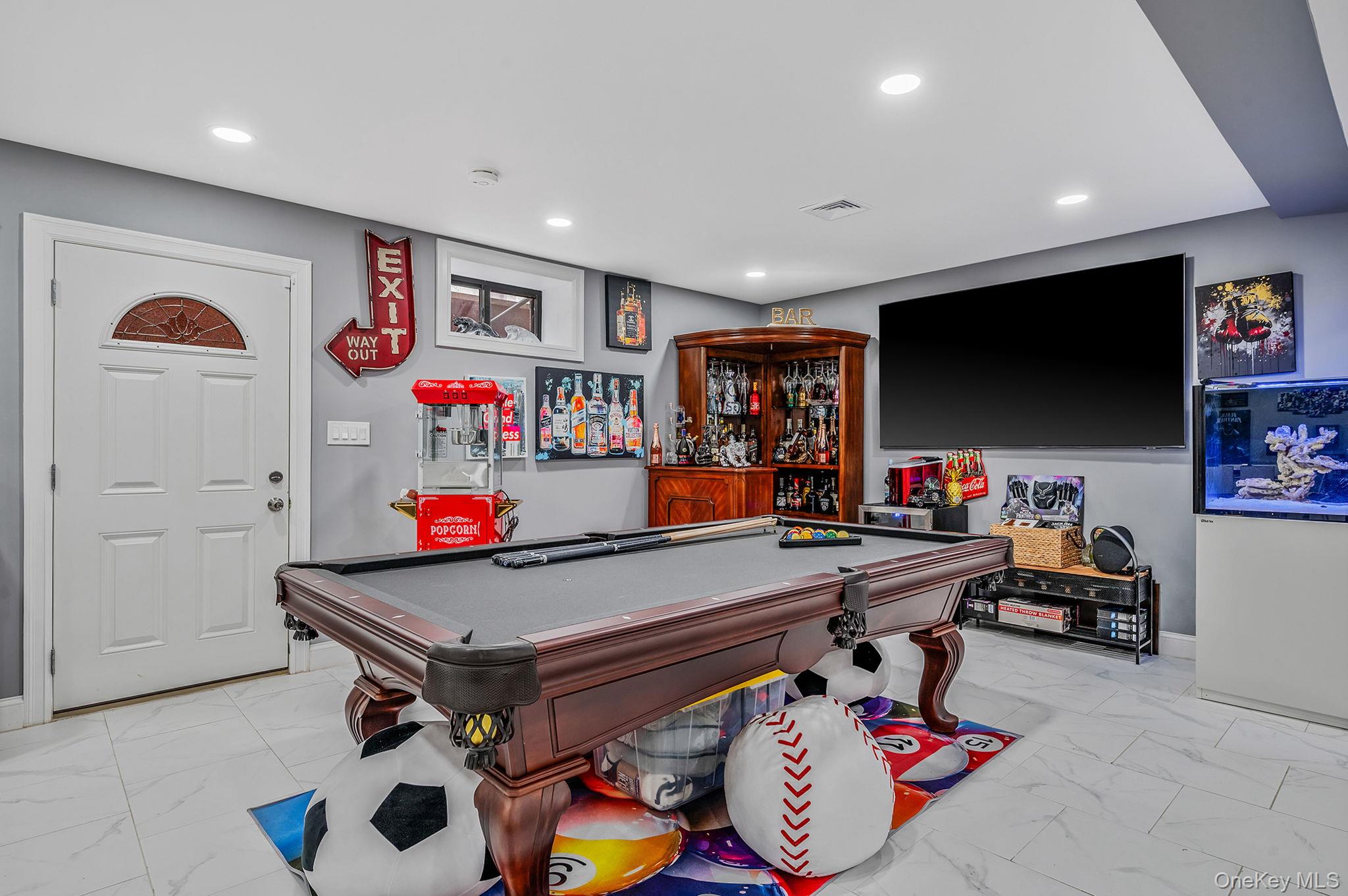 183 Arthur Avenue, Floral Park, NY 11001