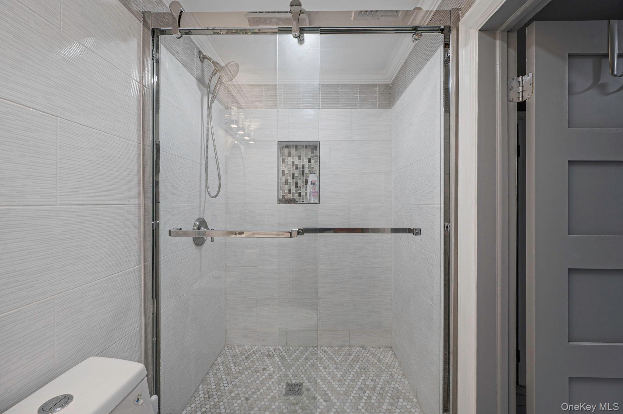 183 Arthur Avenue, Floral Park, NY 11001