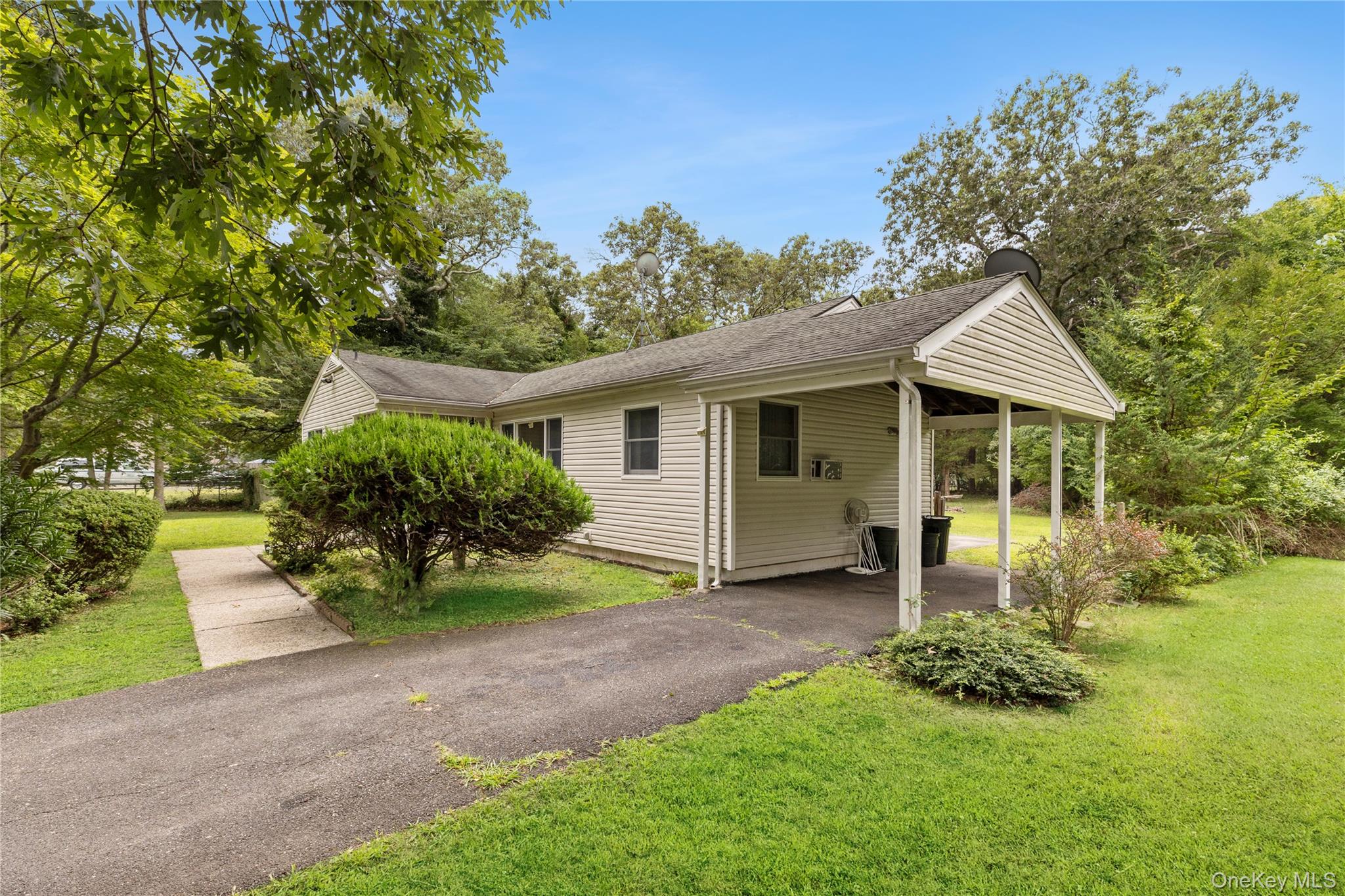 62 Margaret Drive, Coram, NY 11727