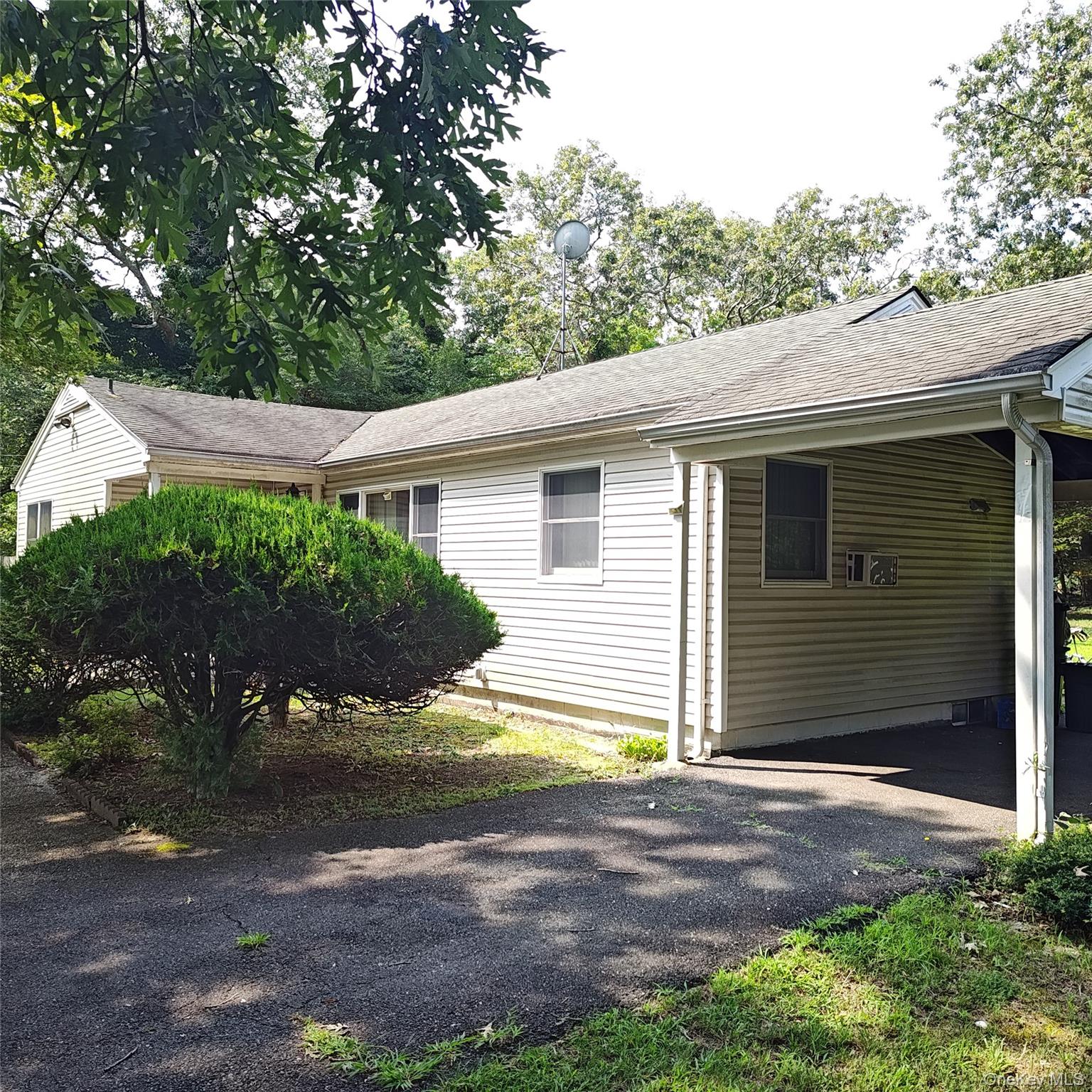 62 Margaret Drive, Coram, NY 11727