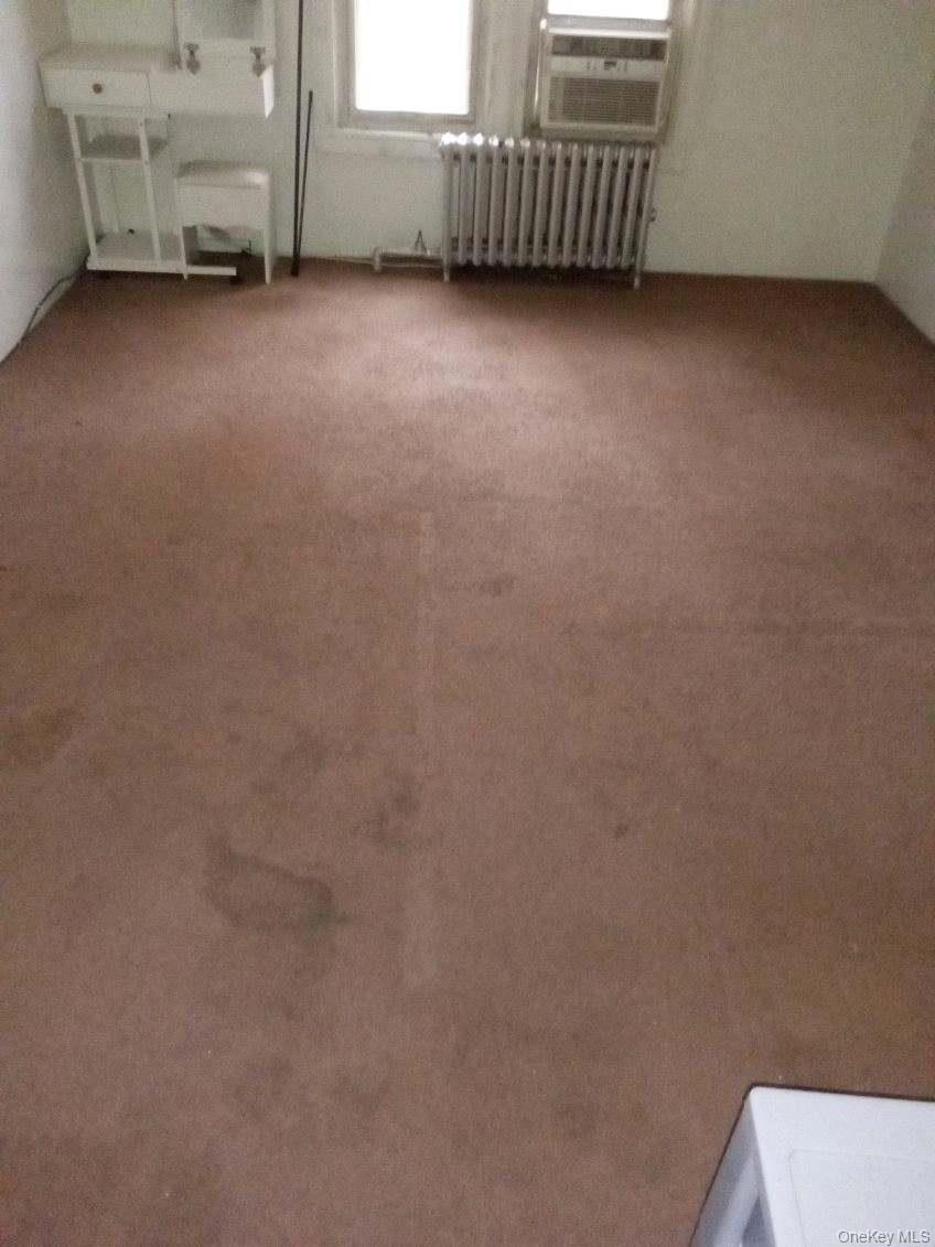 8616 90th Street, Woodhaven, NY 11421