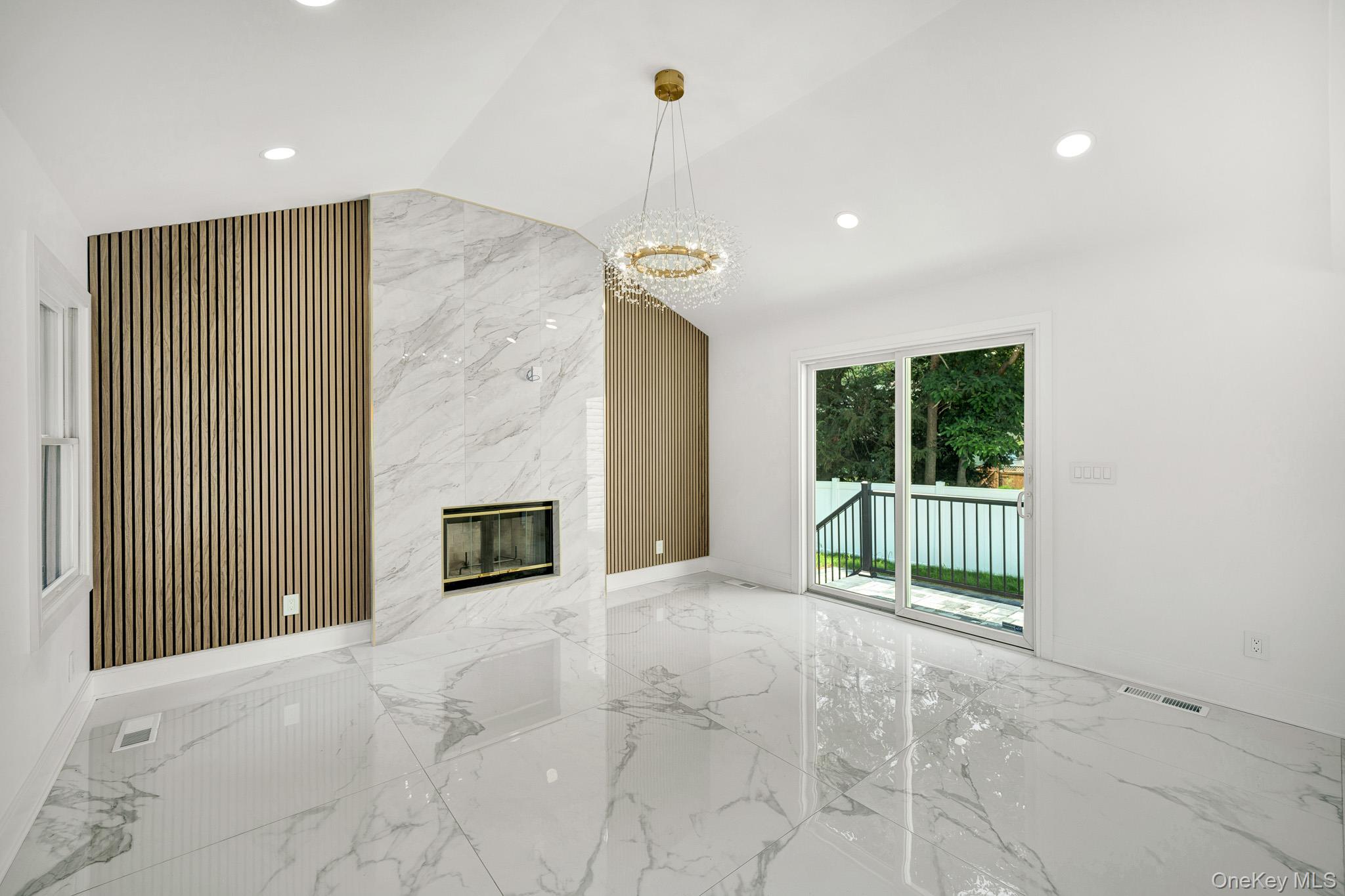 63 Oak Avenue, Huntington Station, NY 11746