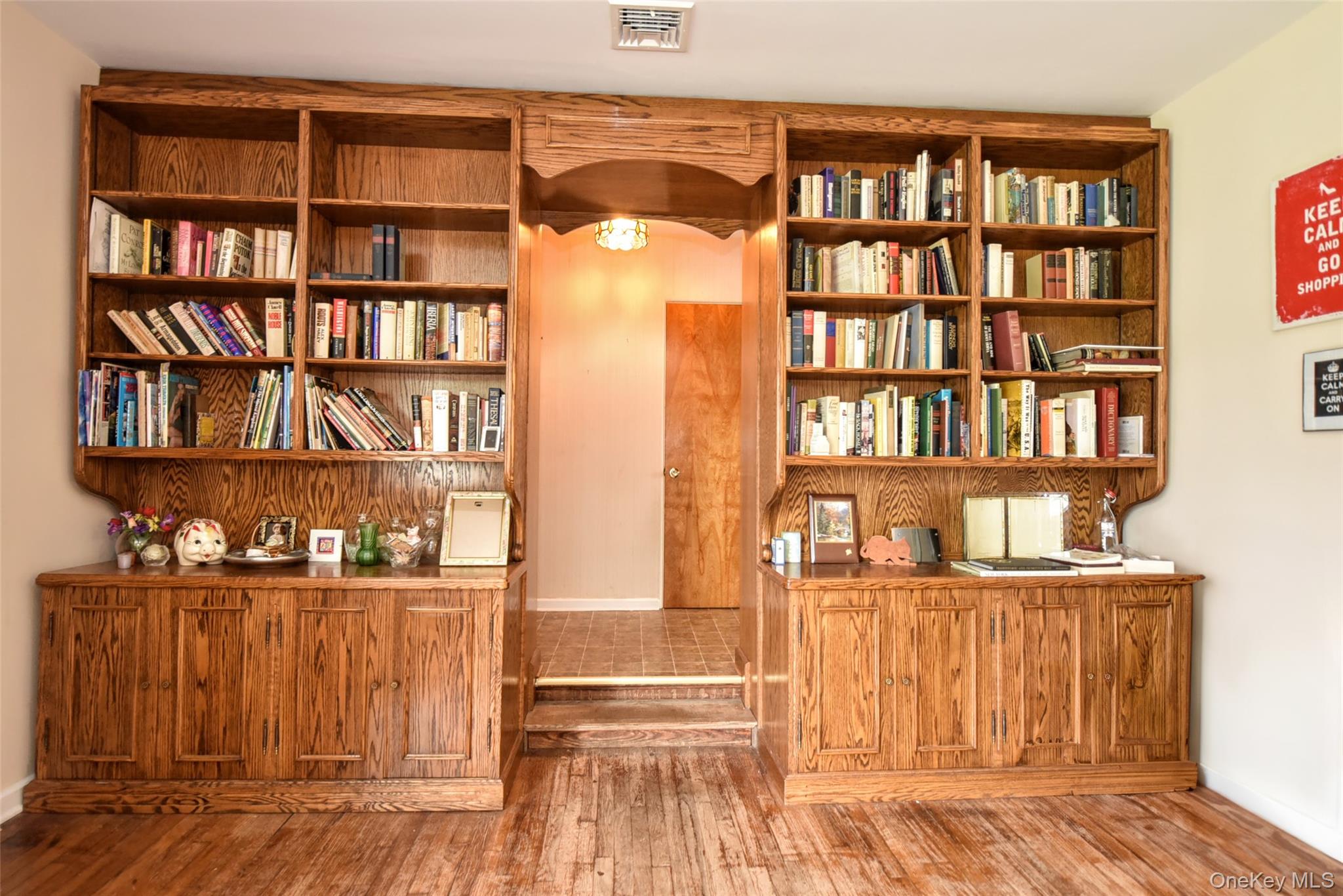 4 Susan Drive, New City, NY 10956