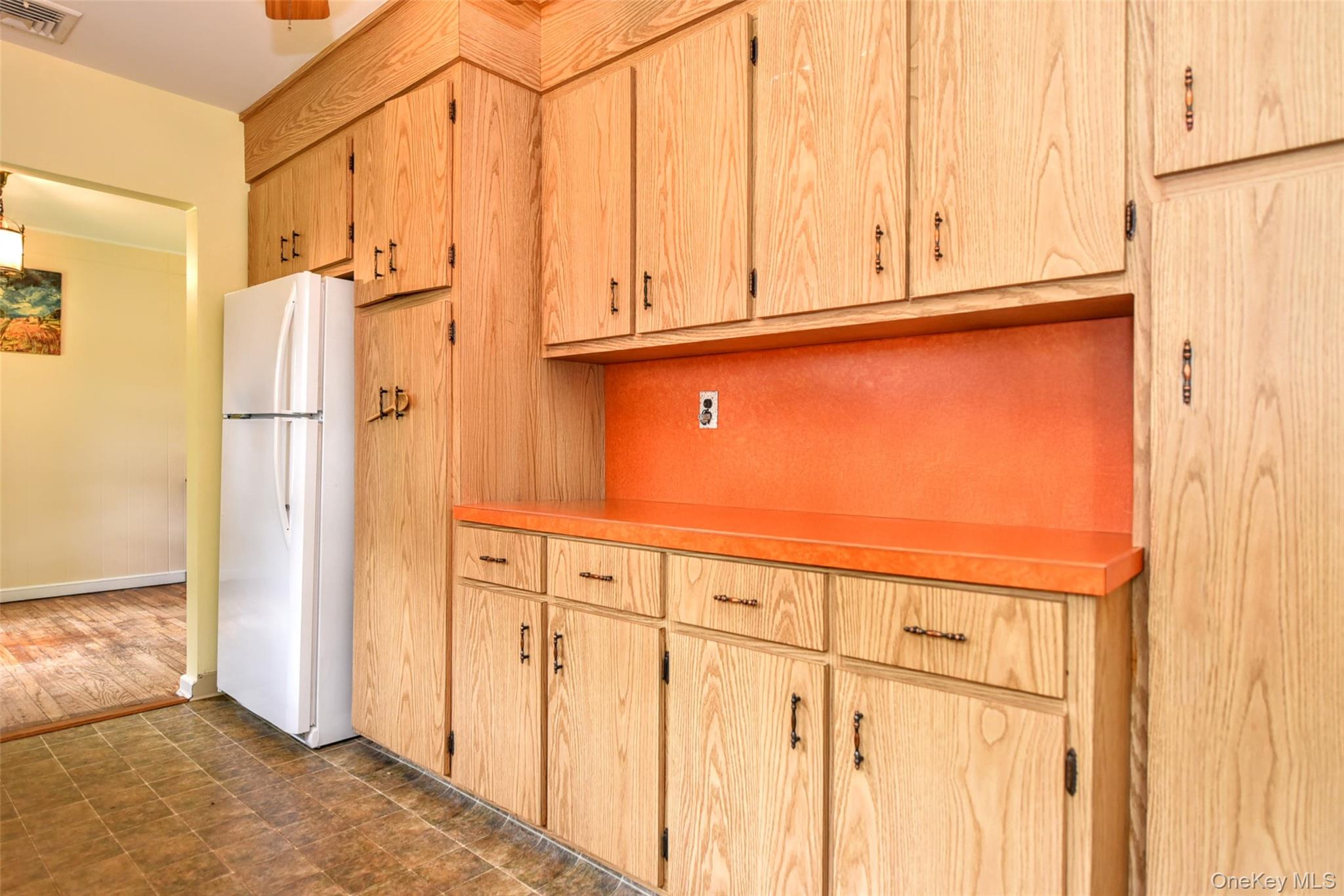 4 Susan Drive, New City, NY 10956