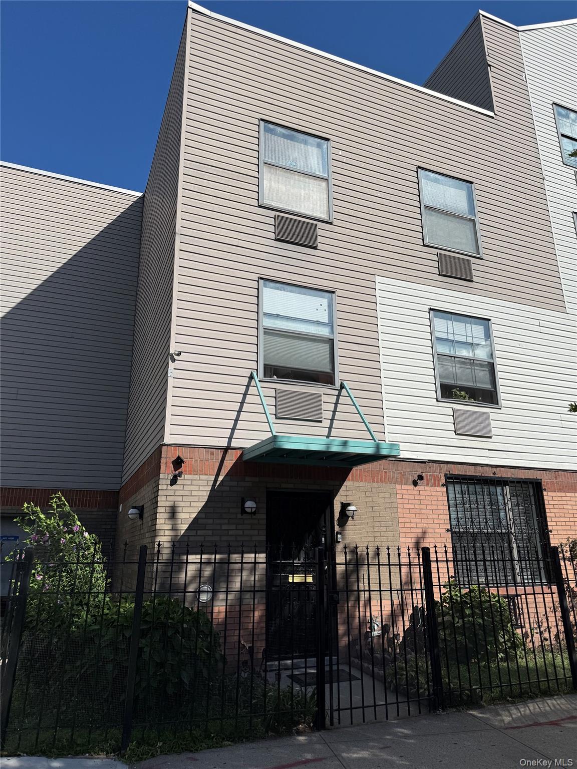 808 Brook Avenue # 9B, Bronx, NY 10451