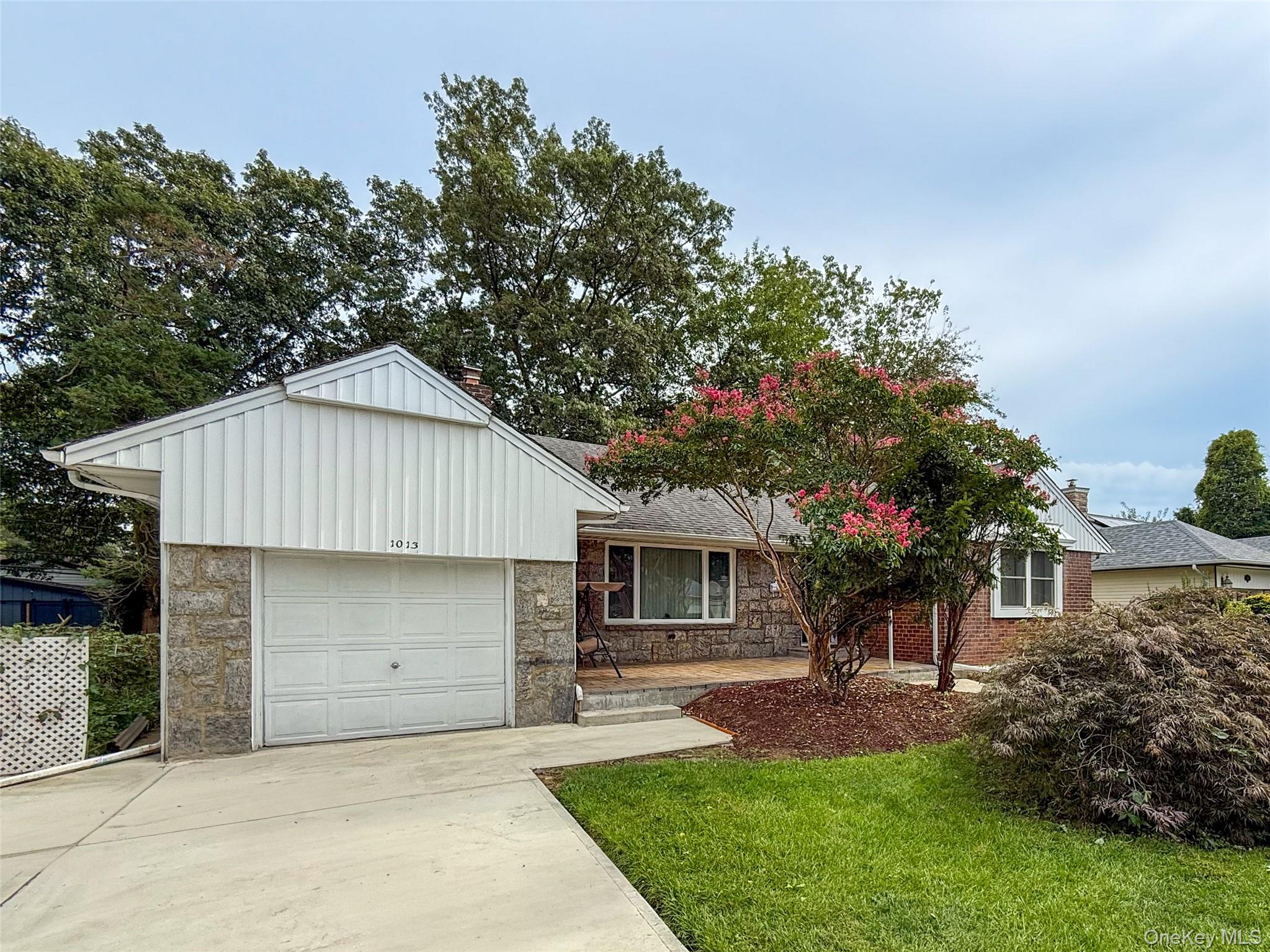 1013 Stafford Road, Valley Stream, NY 11580