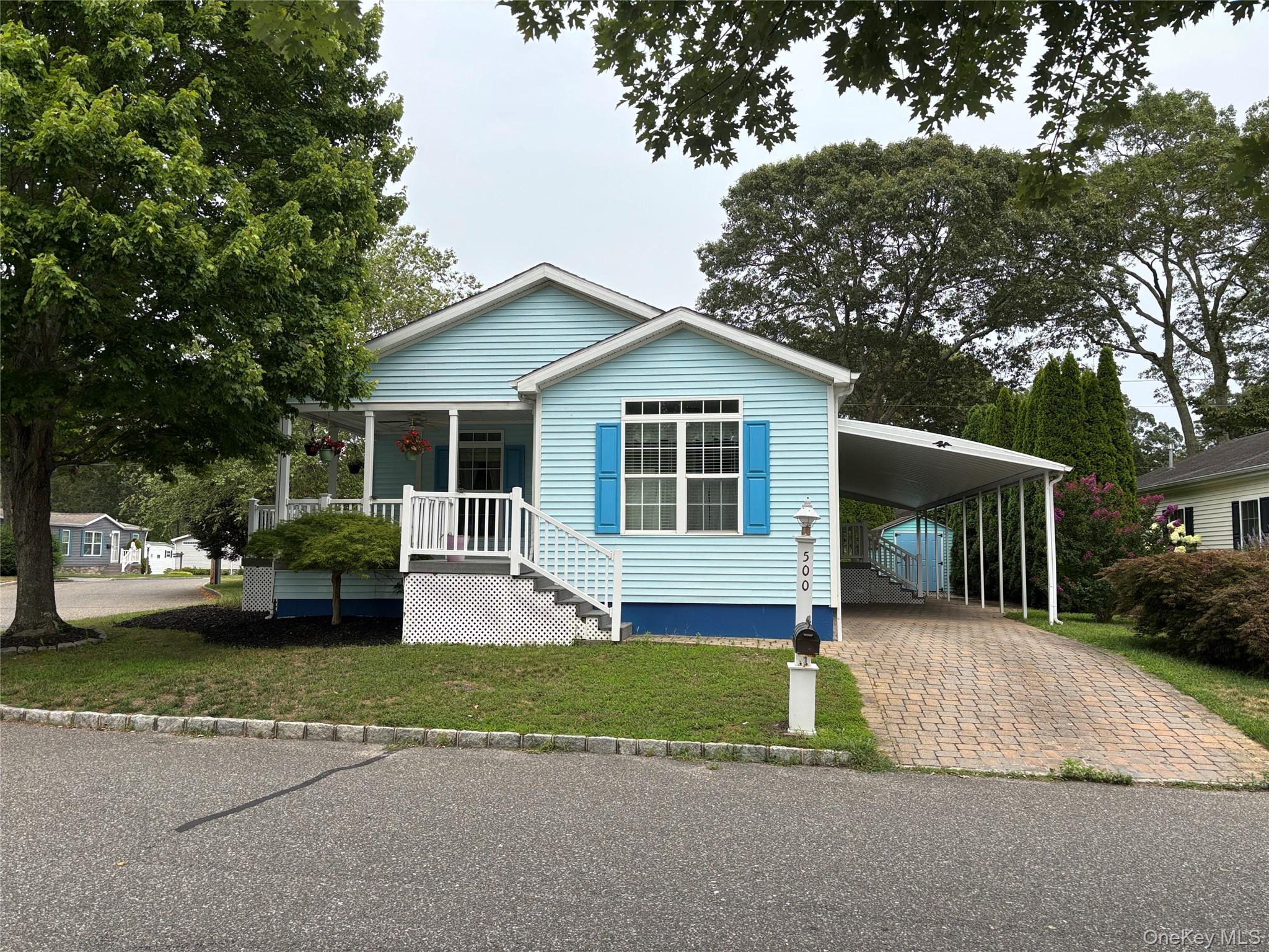 1661 OLD COUNTRY Road # 500, Riverhead, NY 11901