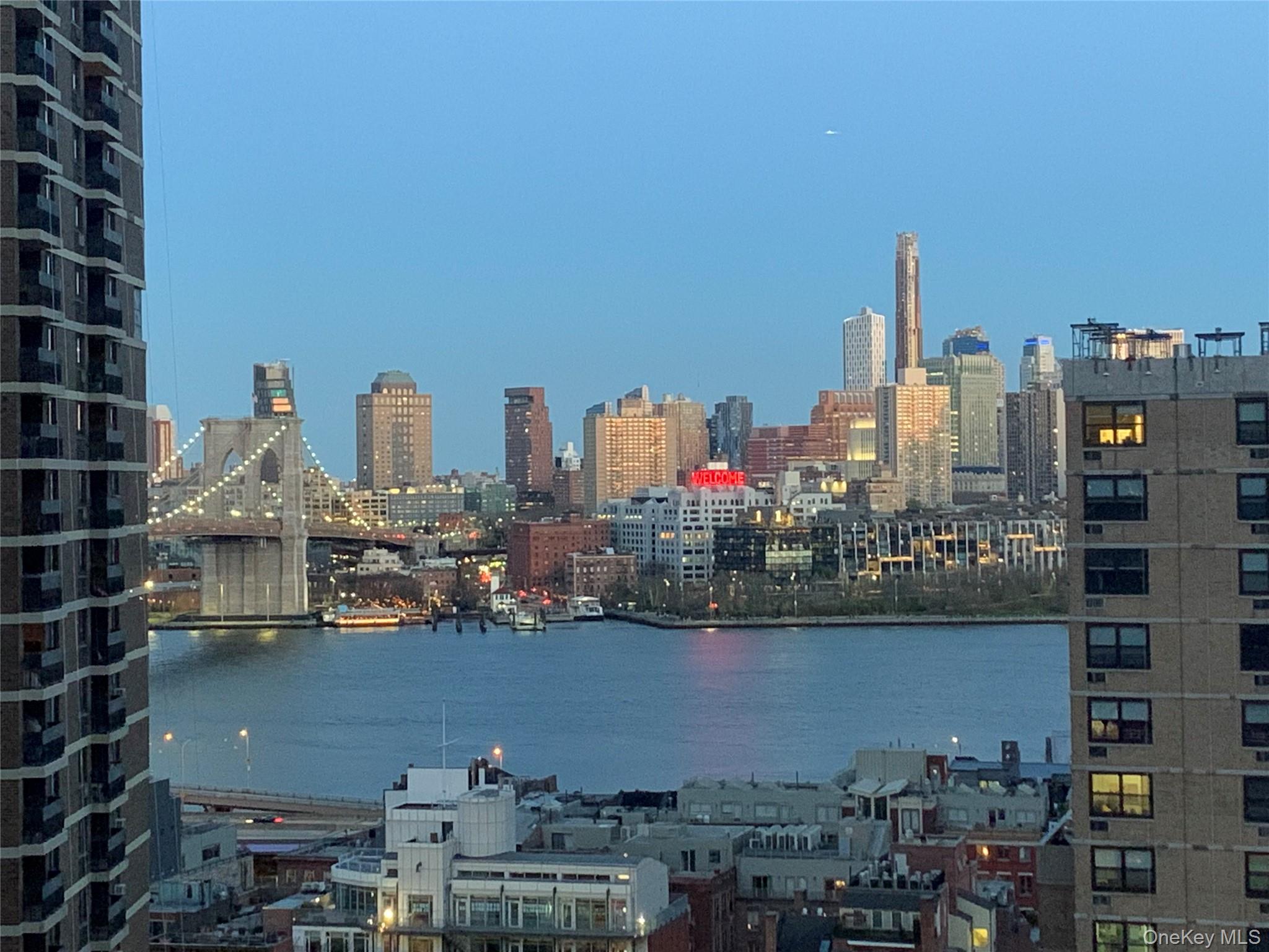 77 Fulton Street # 19C, New York (Manhattan), NY 10038