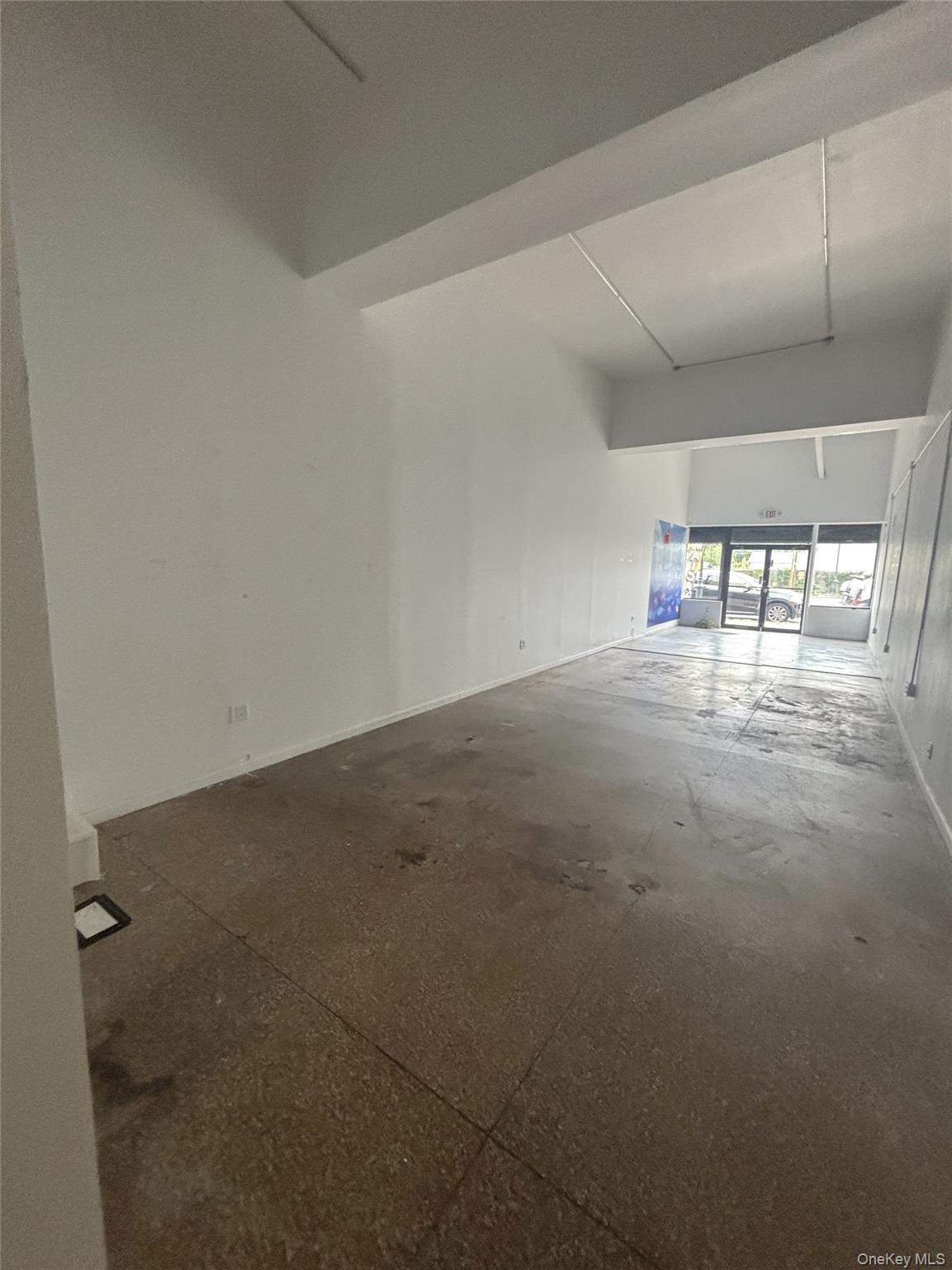 350D Nassau Road, Roosevelt, NY 11575