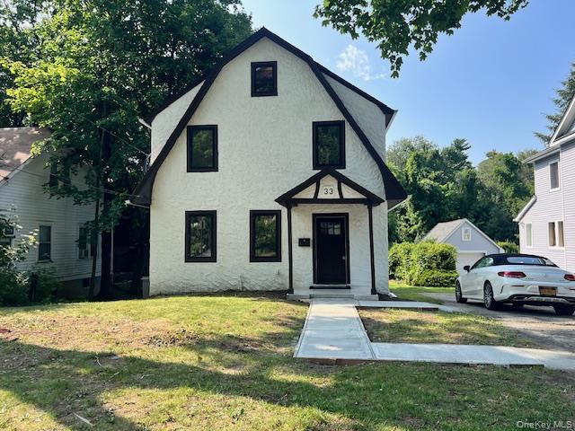 33 Van Nostrand Avenue, Great Neck, NY 11024