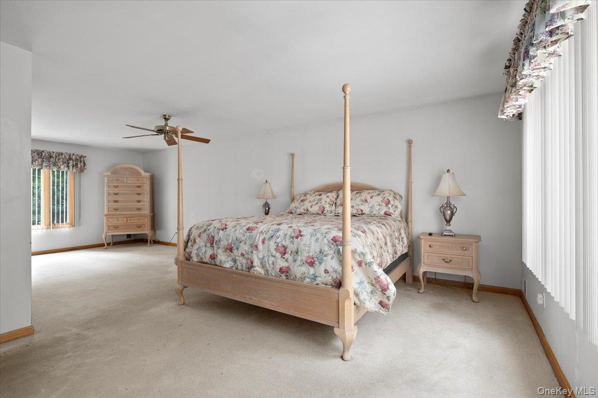 281 Kohr Road, Kings Park, NY 11754