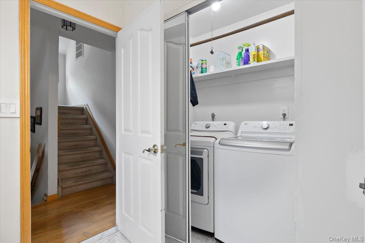 281 Kohr Road, Kings Park, NY 11754