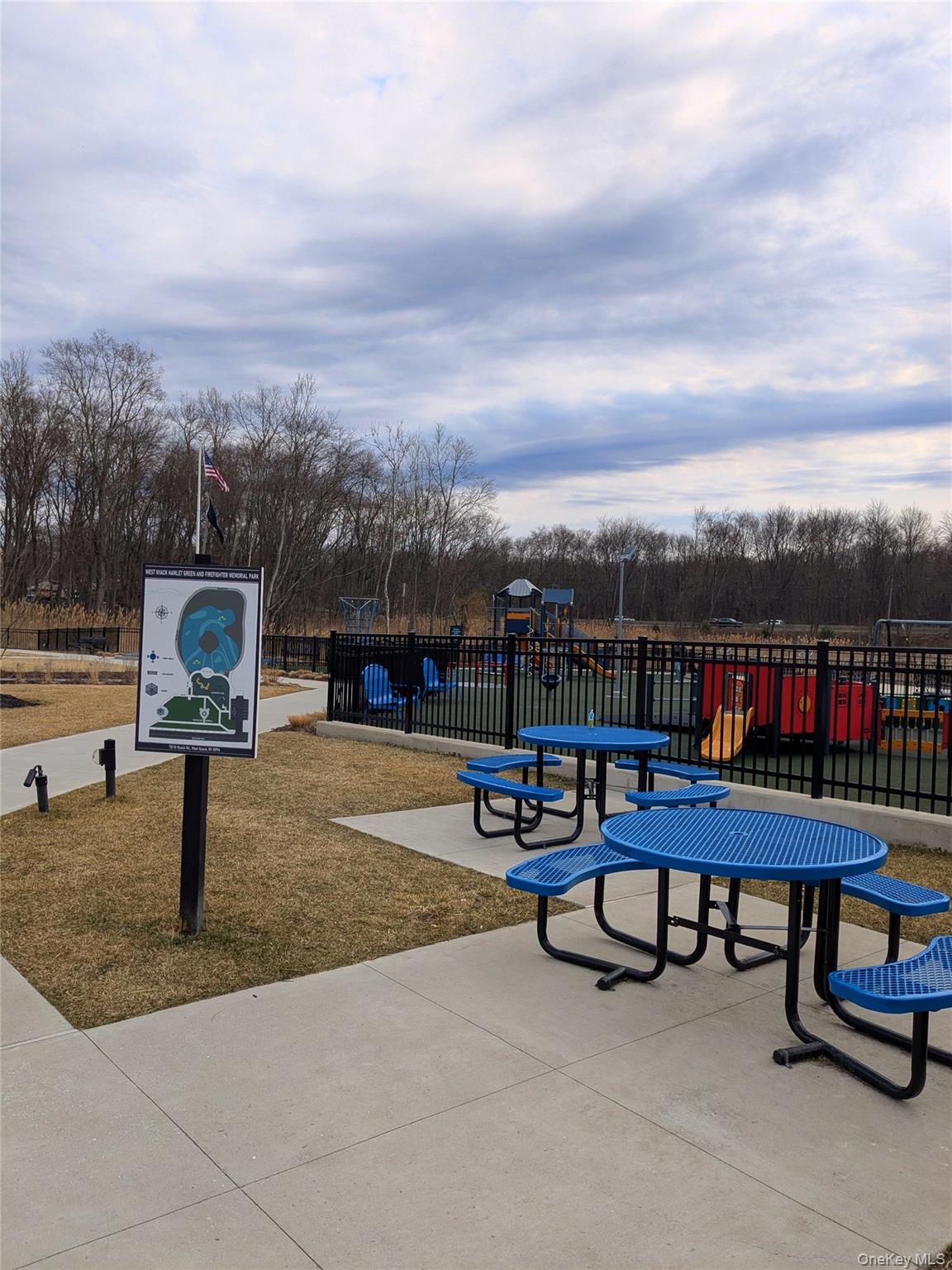 4 Dutch Court, West Nyack, NY 10994