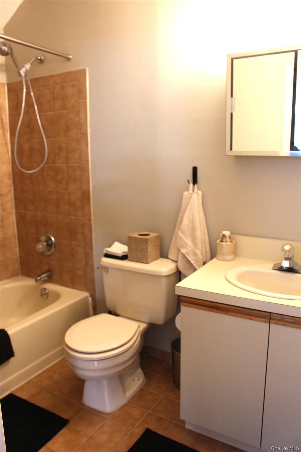 2 Rose Court, East Islip, NY 11730