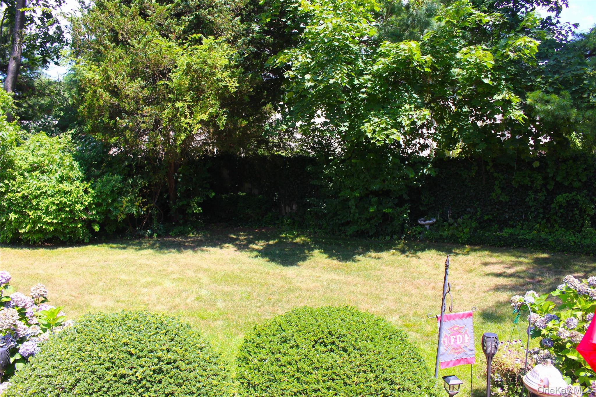 2 Rose Court, East Islip, NY 11730