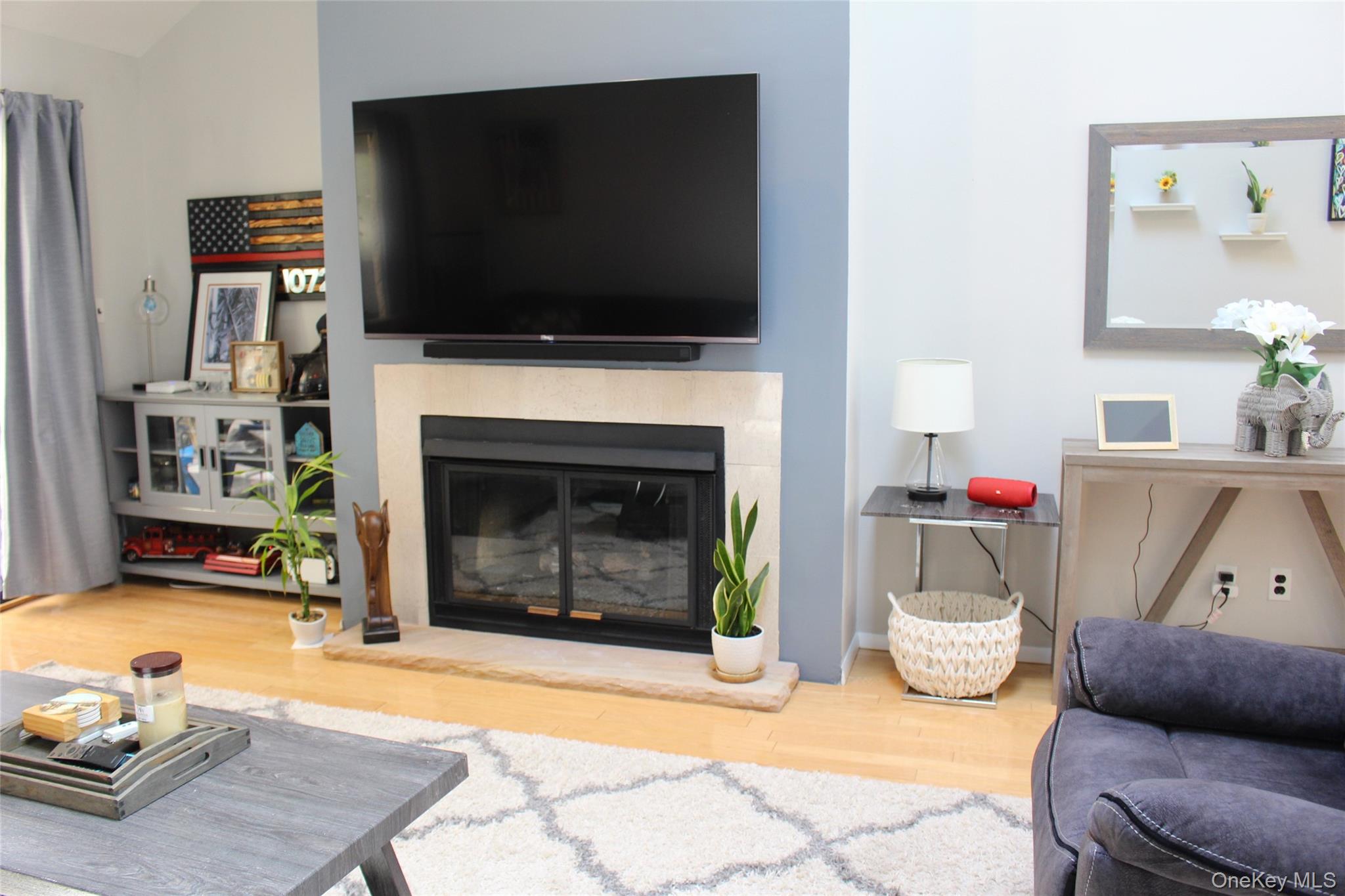 2 Rose Court, East Islip, NY 11730