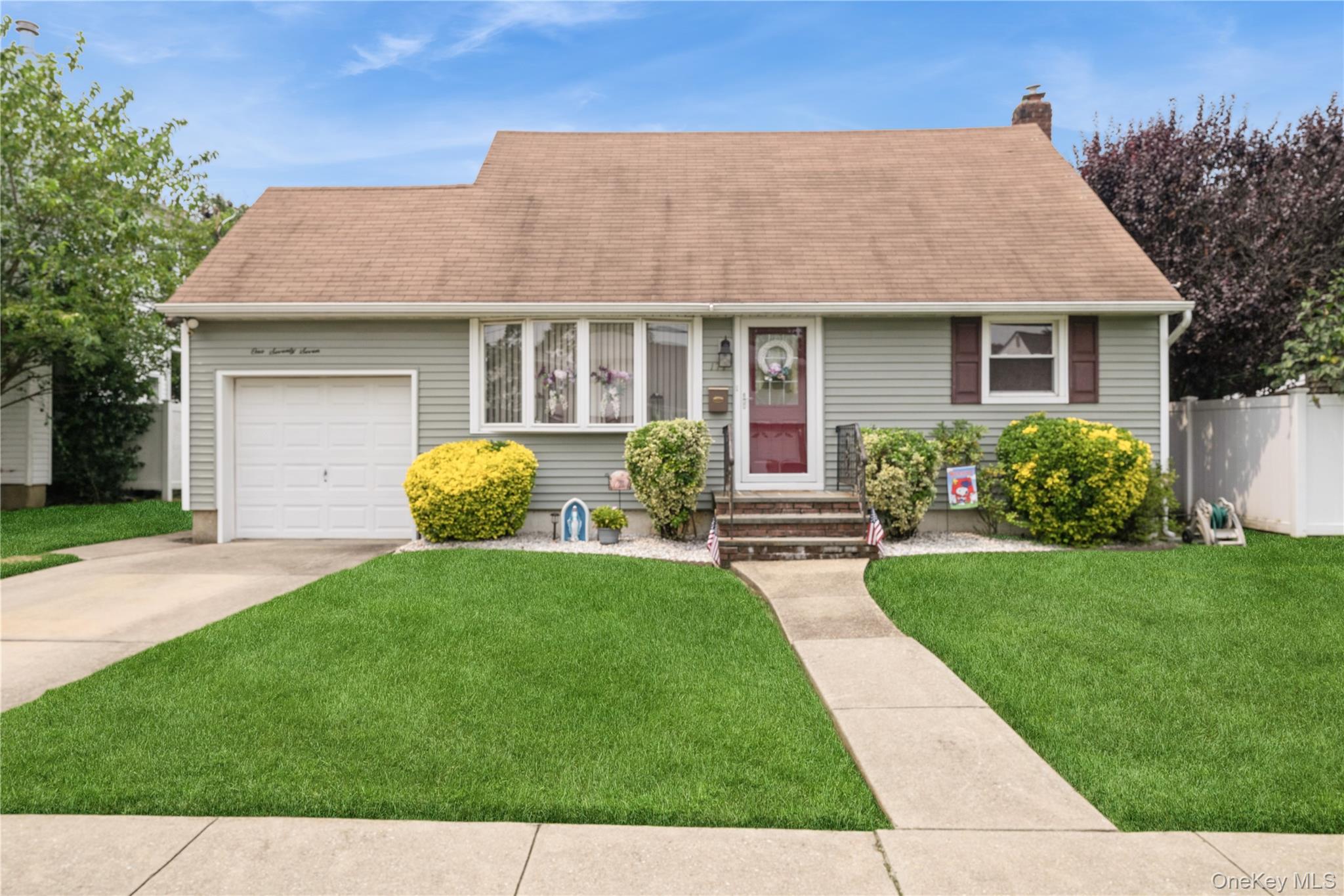 177 9th Street, Bethpage, NY 11714