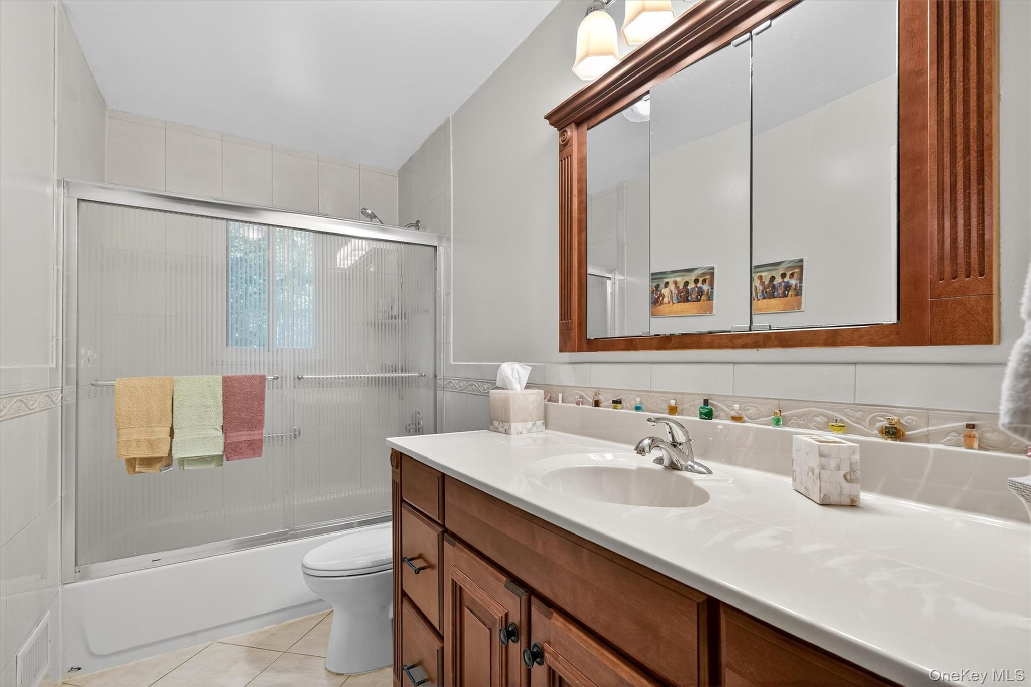 36 Mallory Road, Hillcrest, NY 10977