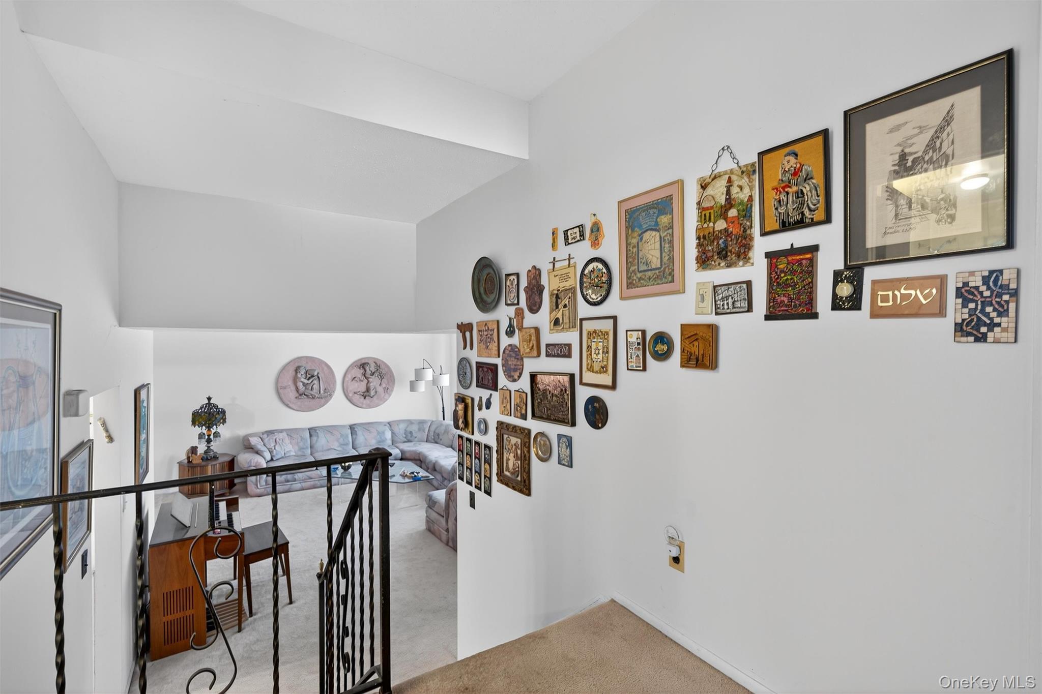 36 Mallory Road, Hillcrest, NY 10977