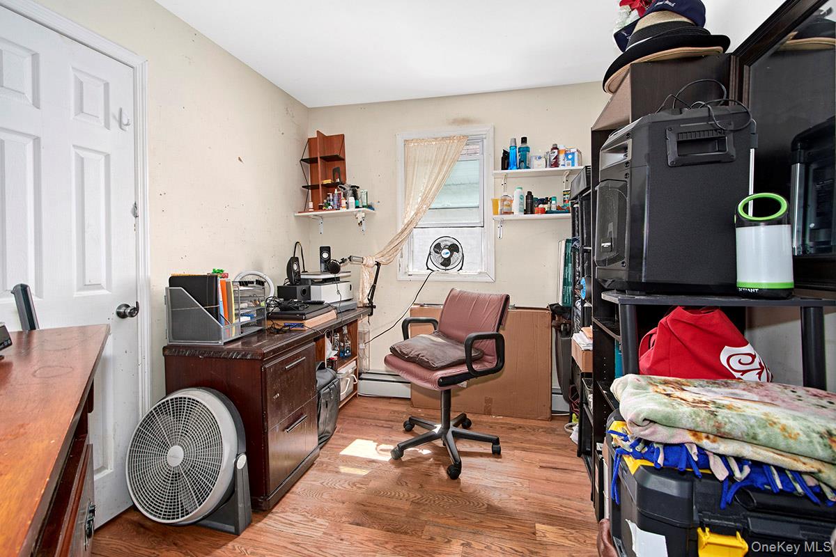 833 E 229th Street, Bronx, NY 10466