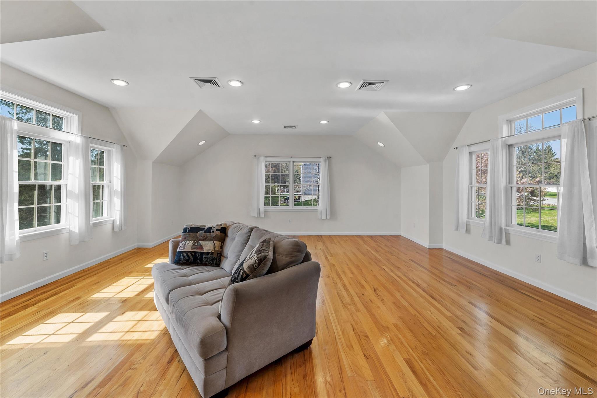 1012 Sunset Street, Yorktown Heights, NY 10598