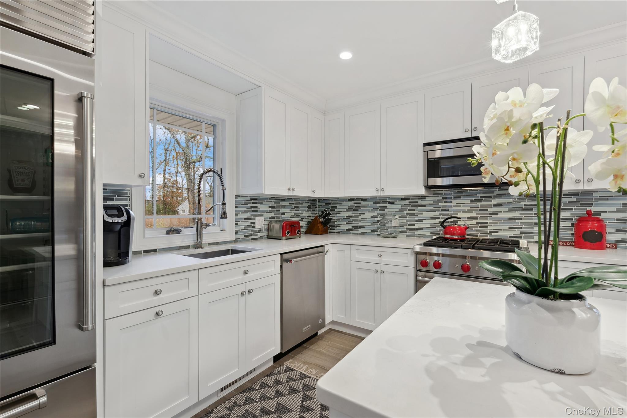 385 Wood Lane, Greenport, NY 11944