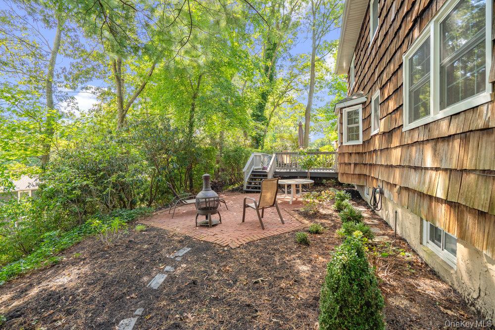 10 Quincy Lane, Smithtown, NY 11787