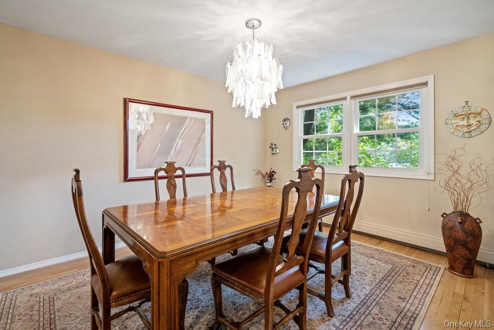 10 Quincy Lane, Smithtown, NY 11787