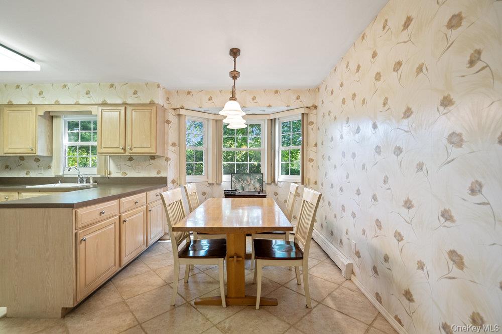 10 Quincy Lane, Smithtown, NY 11787