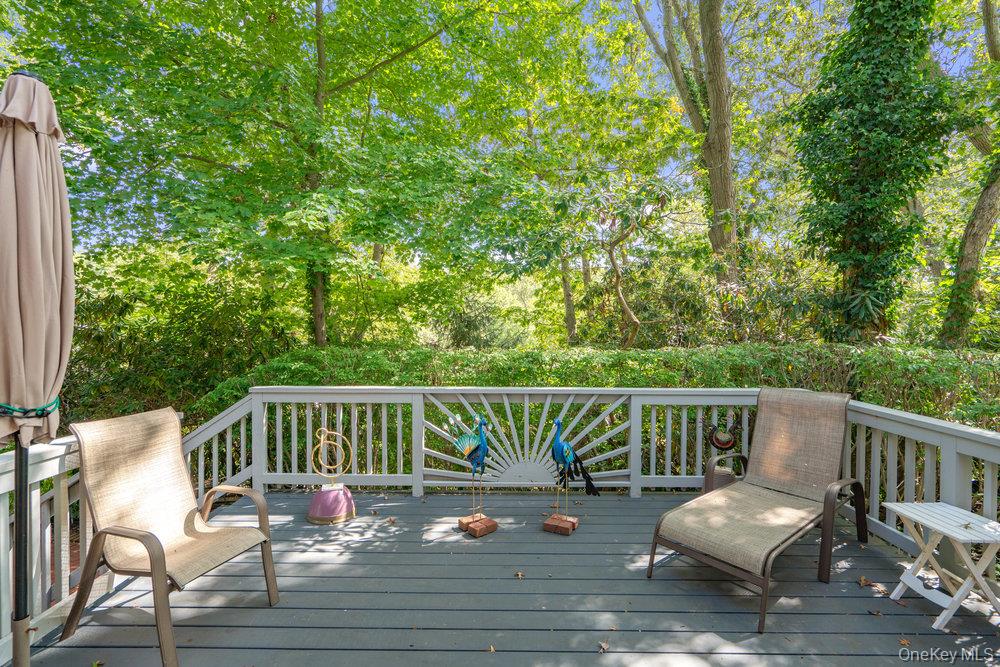 10 Quincy Lane, Smithtown, NY 11787