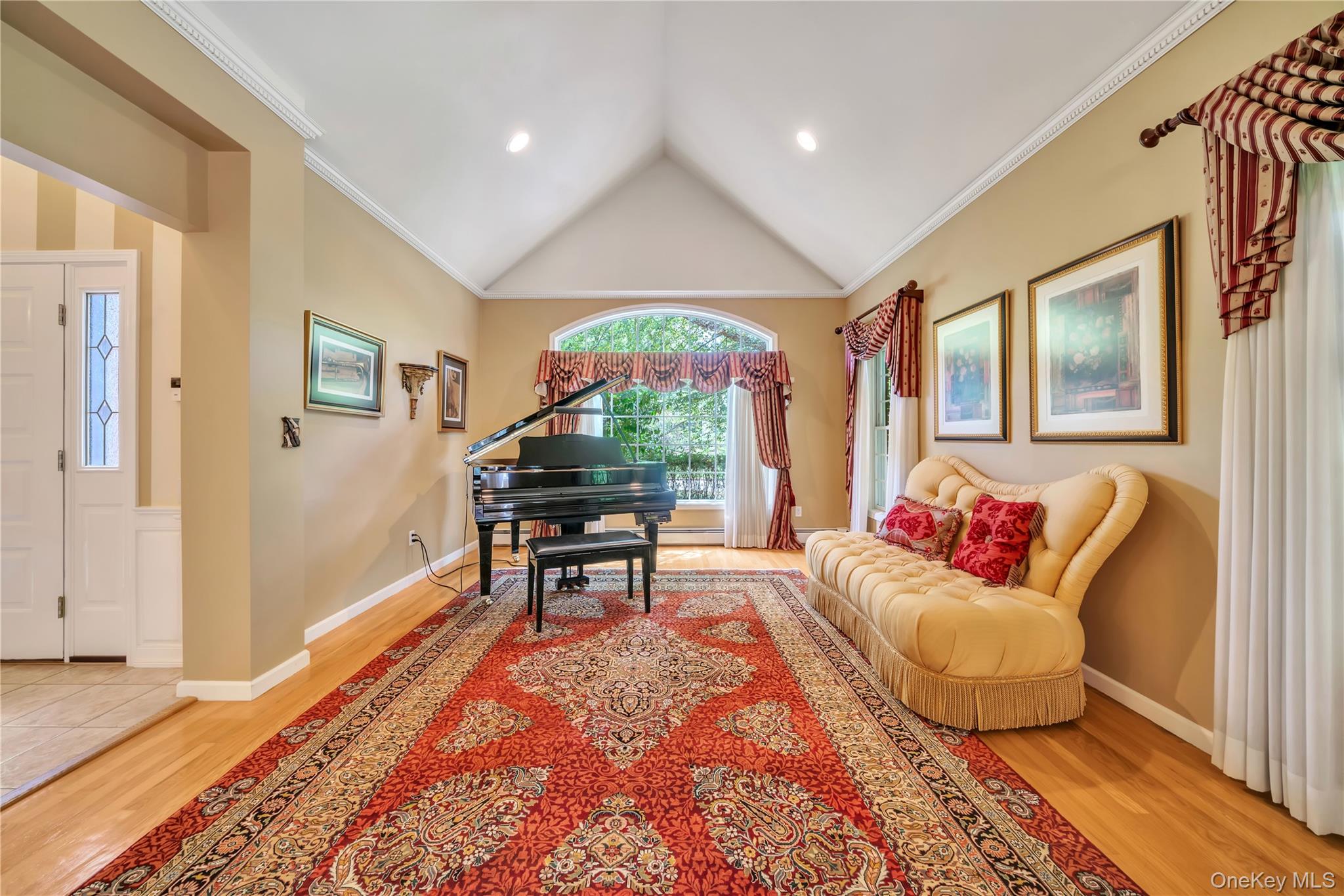 36 Oxford Drive, Suffern, NY 10901