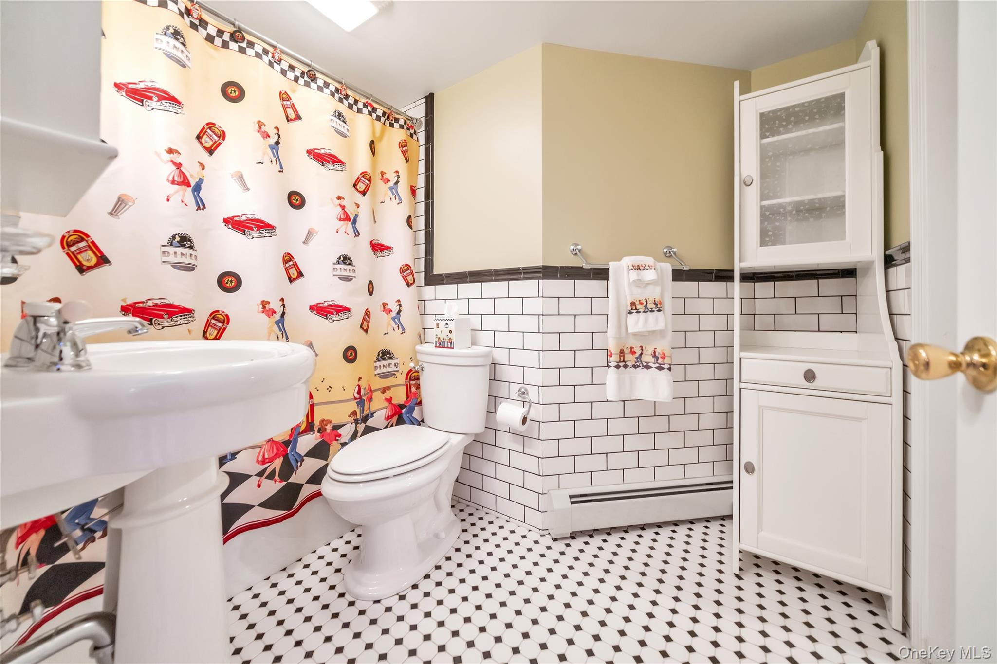 36 Oxford Drive, Suffern, NY 10901