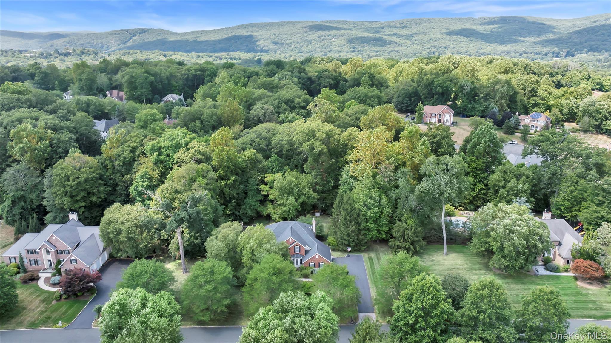 36 Oxford Drive, Suffern, NY 10901