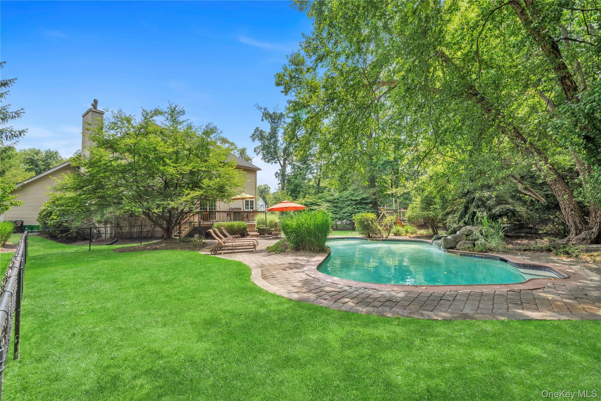 36 Oxford Drive, Suffern, NY 10901