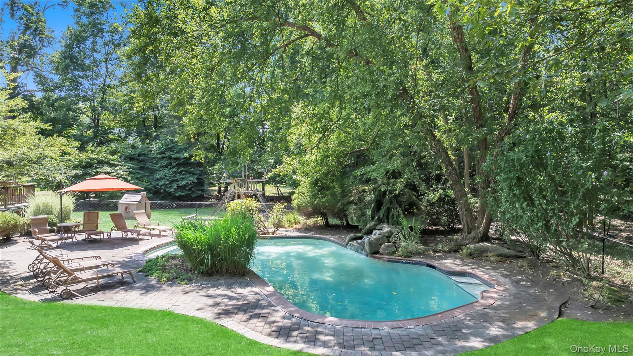 36 Oxford Drive, Suffern, NY 10901