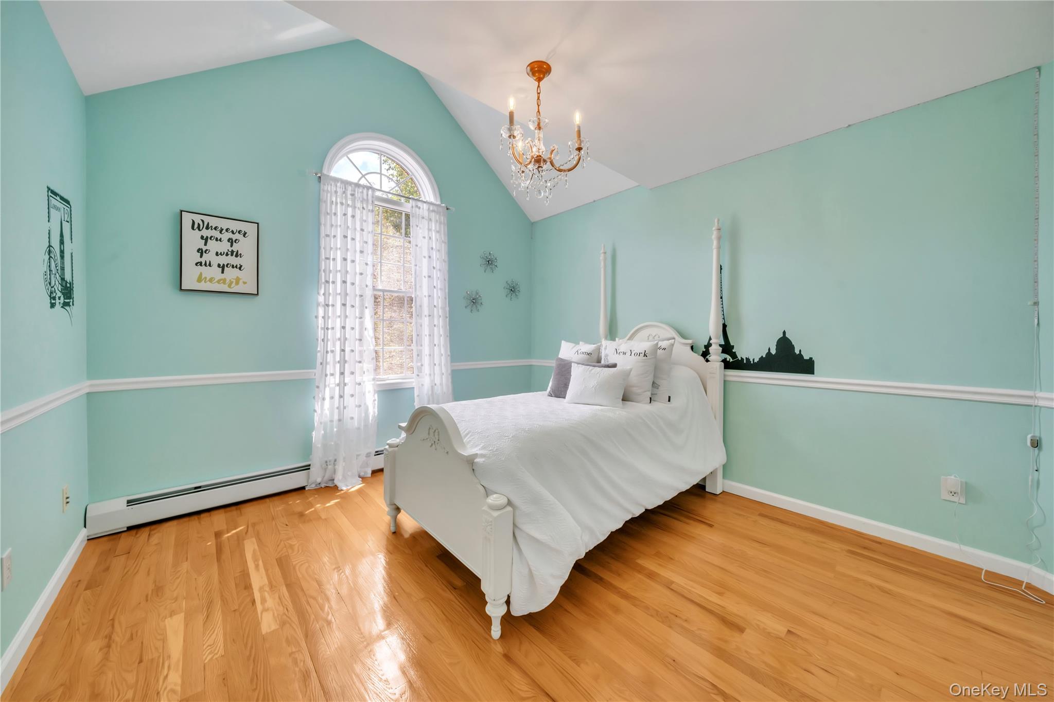 36 Oxford Drive, Suffern, NY 10901