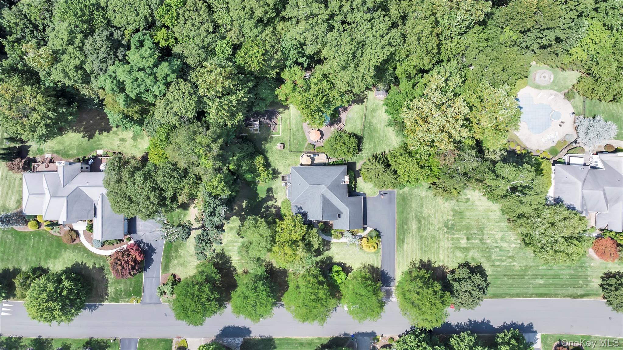 36 Oxford Drive, Suffern, NY 10901